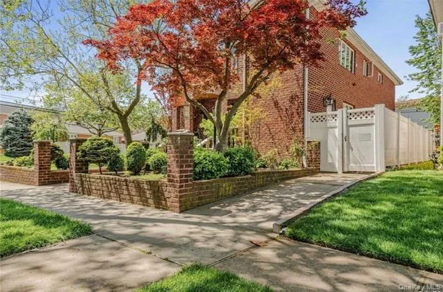 5122 199th Street, New York, NY, 2 Bedrooms Bedrooms, 7 Rooms Rooms,1 BathroomBathrooms,Residential Lease,For Rent,199th,0,1035900 5122 199th Street, New York, NY, 2 Bedrooms Bedrooms, 7 Rooms Rooms,1 BathroomBathrooms,Residential Lease,For Rent,199th,0,1035900