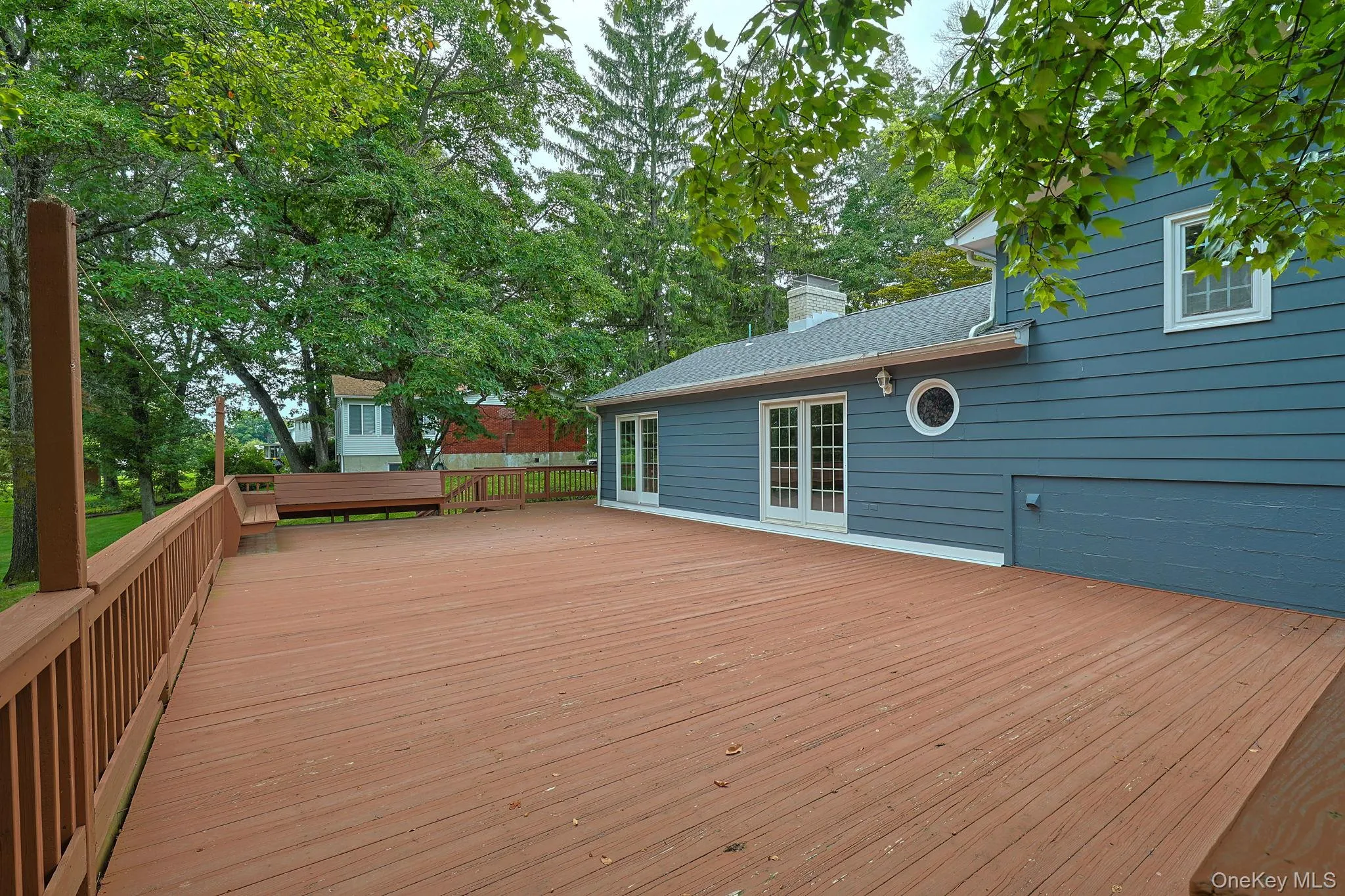 very large back deck overlooking the park like property. very large back deck overlooking the park like property.
