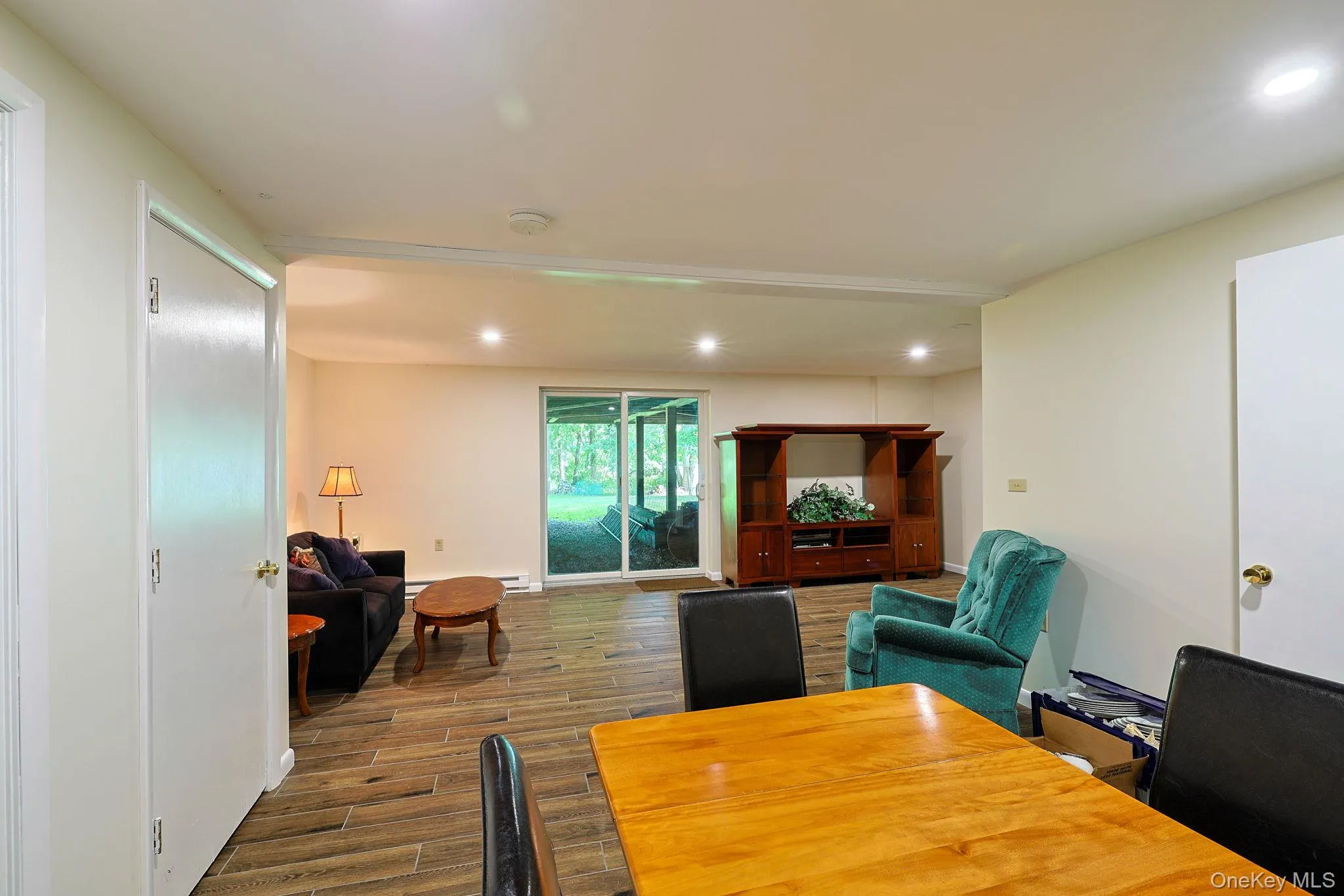 lower level joining family room with access to back yard. lower level joining family room with access to back yard.