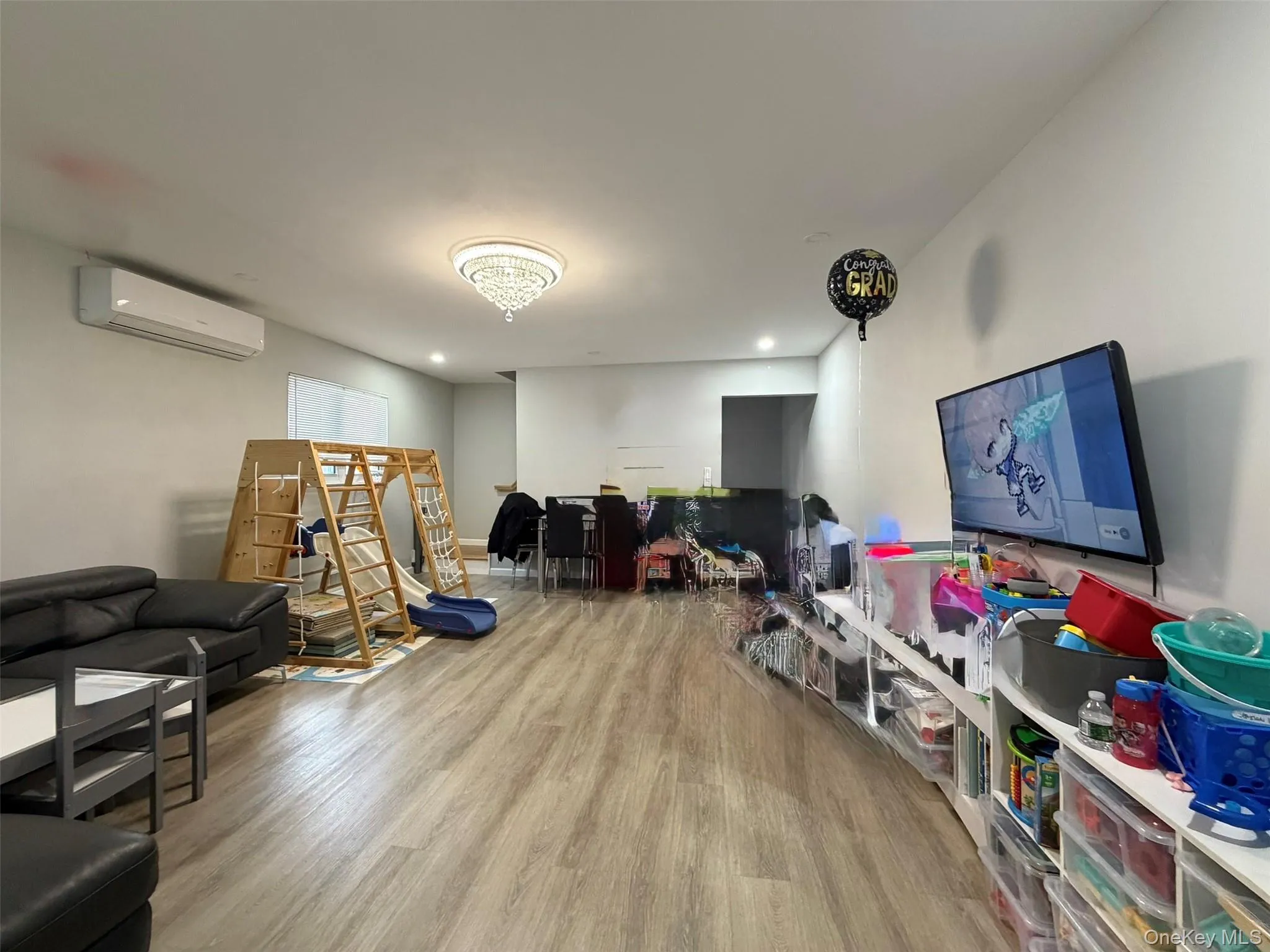 209-49 46th Avenue, New York, NY, 3 Bedrooms Bedrooms, 7 Rooms Rooms,2 BathroomsBathrooms,Residential,For Rent,46th,0,1035905 209-49 46th Avenue, New York, NY, 3 Bedrooms Bedrooms, 7 Rooms Rooms,2 BathroomsBathrooms,Residential,For Rent,46th,0,1035905