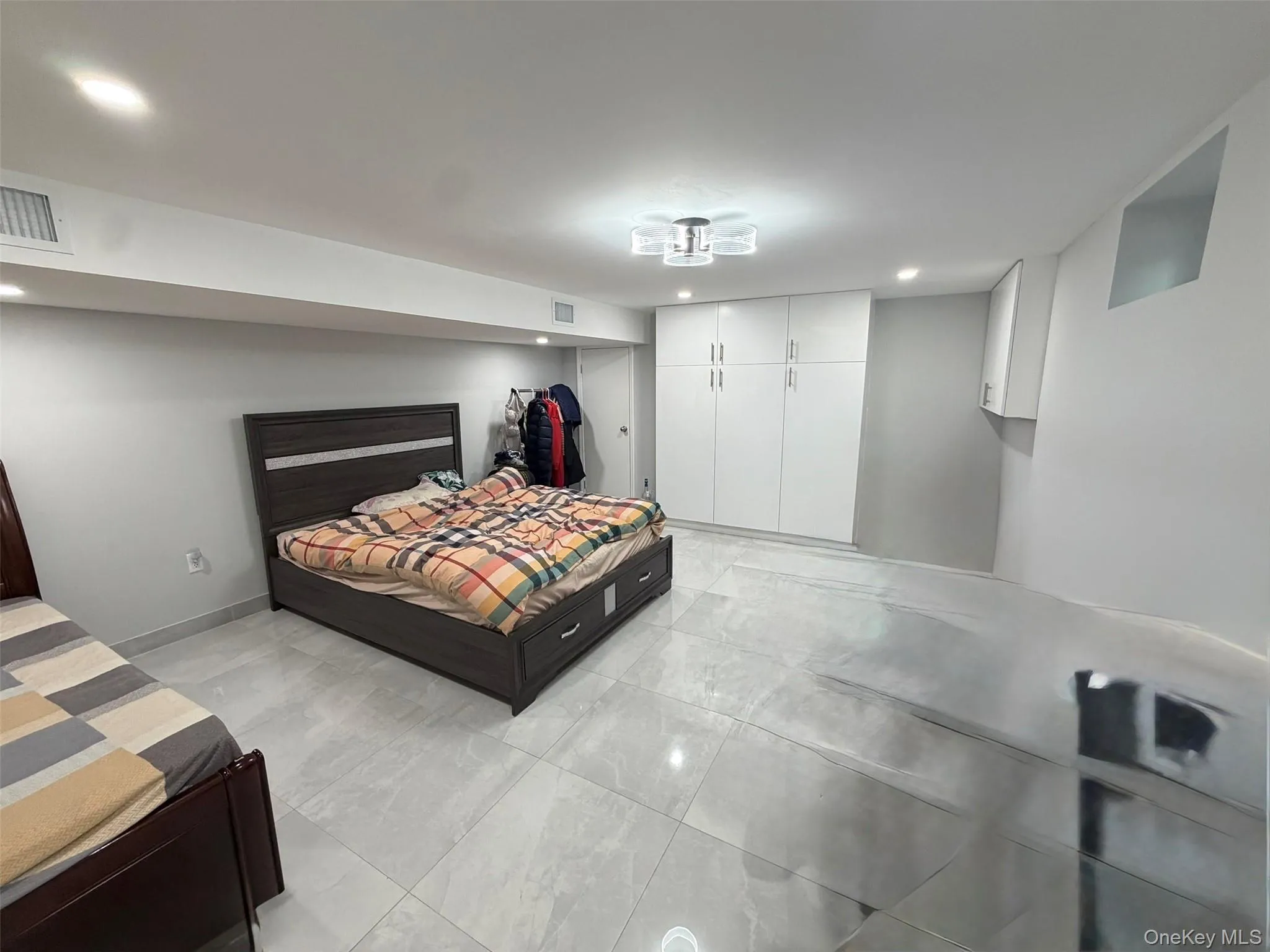 209-49 46th Avenue, New York, NY, 3 Bedrooms Bedrooms, 7 Rooms Rooms,2 BathroomsBathrooms,Residential,For Rent,46th,0,1035905 209-49 46th Avenue, New York, NY, 3 Bedrooms Bedrooms, 7 Rooms Rooms,2 BathroomsBathrooms,Residential,For Rent,46th,0,1035905