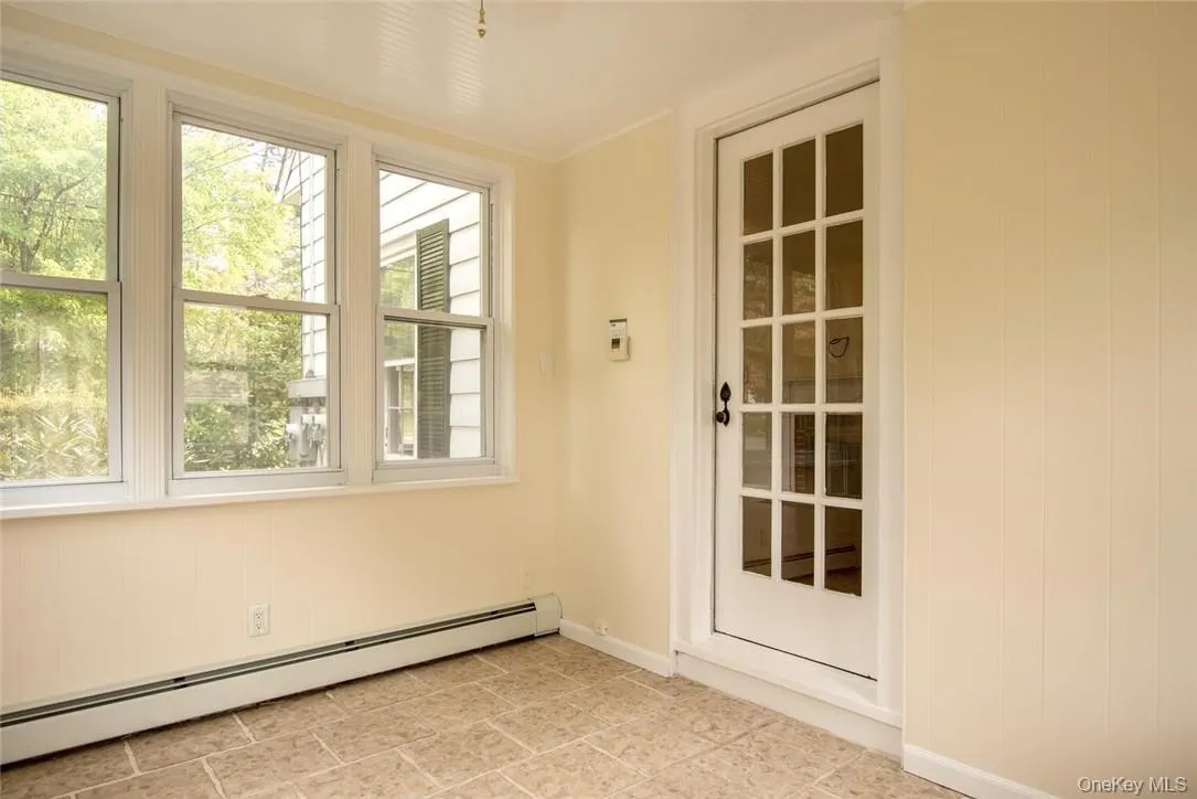 227 Main Street, Orangetown, NY, 2 Bedrooms Bedrooms, 5 Rooms Rooms,1 BathroomBathrooms,Residential Lease,For Rent,Main,0,1035908 227 Main Street, Orangetown, NY, 2 Bedrooms Bedrooms, 5 Rooms Rooms,1 BathroomBathrooms,Residential Lease,For Rent,Main,0,1035908