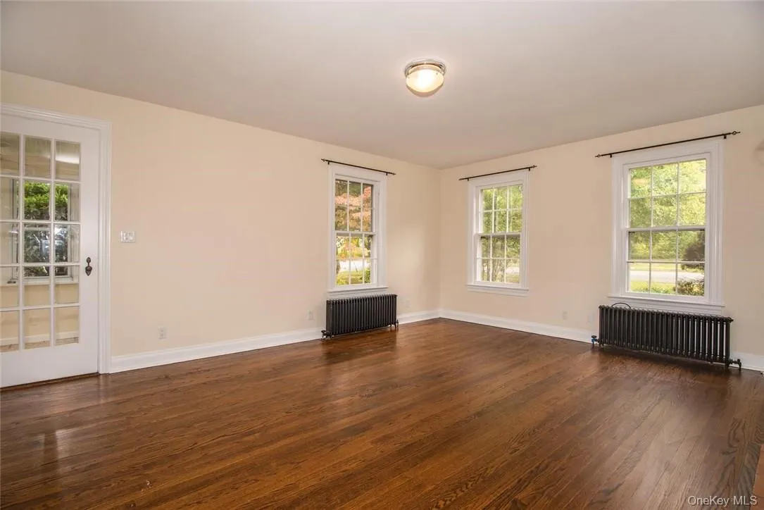 227 Main Street, Orangetown, NY, 2 Bedrooms Bedrooms, 5 Rooms Rooms,1 BathroomBathrooms,Residential Lease,For Rent,Main,0,1035908 227 Main Street, Orangetown, NY, 2 Bedrooms Bedrooms, 5 Rooms Rooms,1 BathroomBathrooms,Residential Lease,For Rent,Main,0,1035908