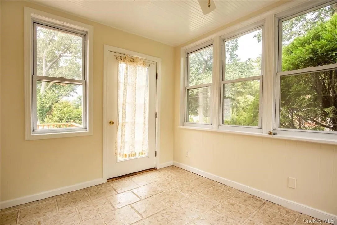 227 Main Street, Orangetown, NY, 2 Bedrooms Bedrooms, 5 Rooms Rooms,1 BathroomBathrooms,Residential Lease,For Rent,Main,0,1035908 227 Main Street, Orangetown, NY, 2 Bedrooms Bedrooms, 5 Rooms Rooms,1 BathroomBathrooms,Residential Lease,For Rent,Main,0,1035908