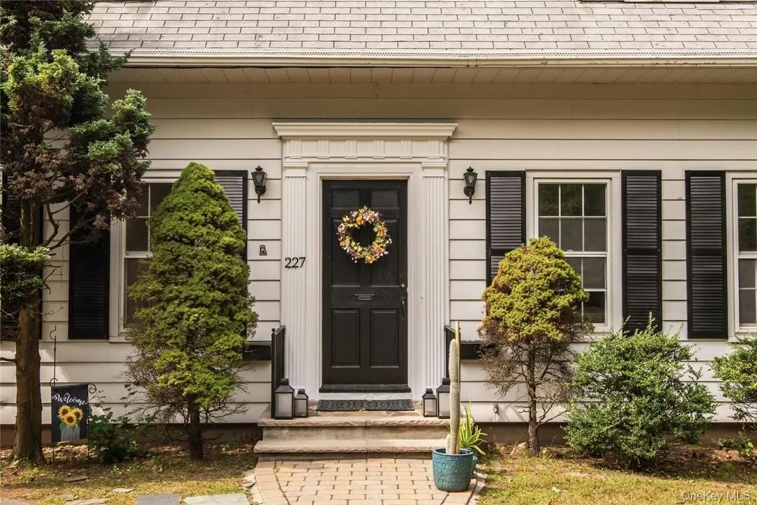227 Main Street, Orangetown, NY, 2 Bedrooms Bedrooms, 5 Rooms Rooms,1 BathroomBathrooms,Residential Lease,For Rent,Main,0,1035908 227 Main Street, Orangetown, NY, 2 Bedrooms Bedrooms, 5 Rooms Rooms,1 BathroomBathrooms,Residential Lease,For Rent,Main,0,1035908