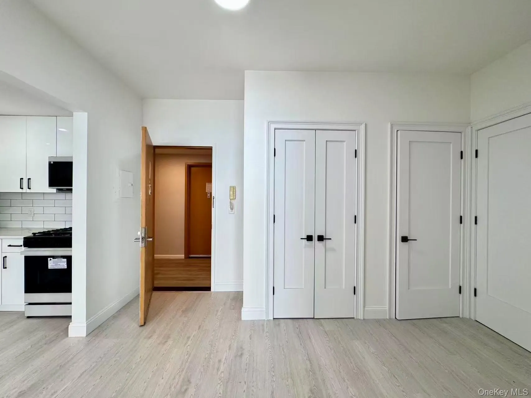 1434 110th Street, New York, NY, 1 Bedroom Bedrooms, 3 Rooms Rooms,1 BathroomBathrooms,Residential,For Rent,110th,0,1035912 1434 110th Street, New York, NY, 1 Bedroom Bedrooms, 3 Rooms Rooms,1 BathroomBathrooms,Residential,For Rent,110th,0,1035912