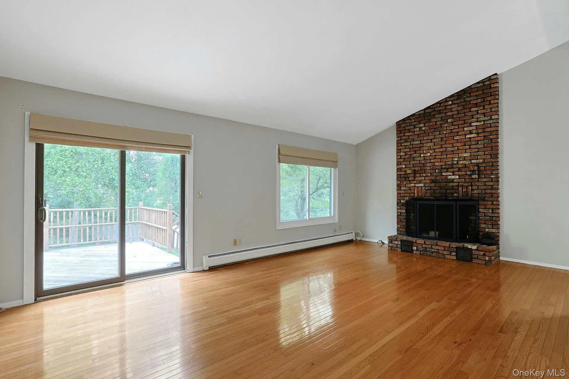 3 Sasson Terrace, Clarkstown, NY, 5 Bedrooms Bedrooms, 9 Rooms Rooms,3 BathroomsBathrooms,Residential,For Rent,Sasson,0,1035913 3 Sasson Terrace, Clarkstown, NY, 5 Bedrooms Bedrooms, 9 Rooms Rooms,3 BathroomsBathrooms,Residential,For Rent,Sasson,0,1035913