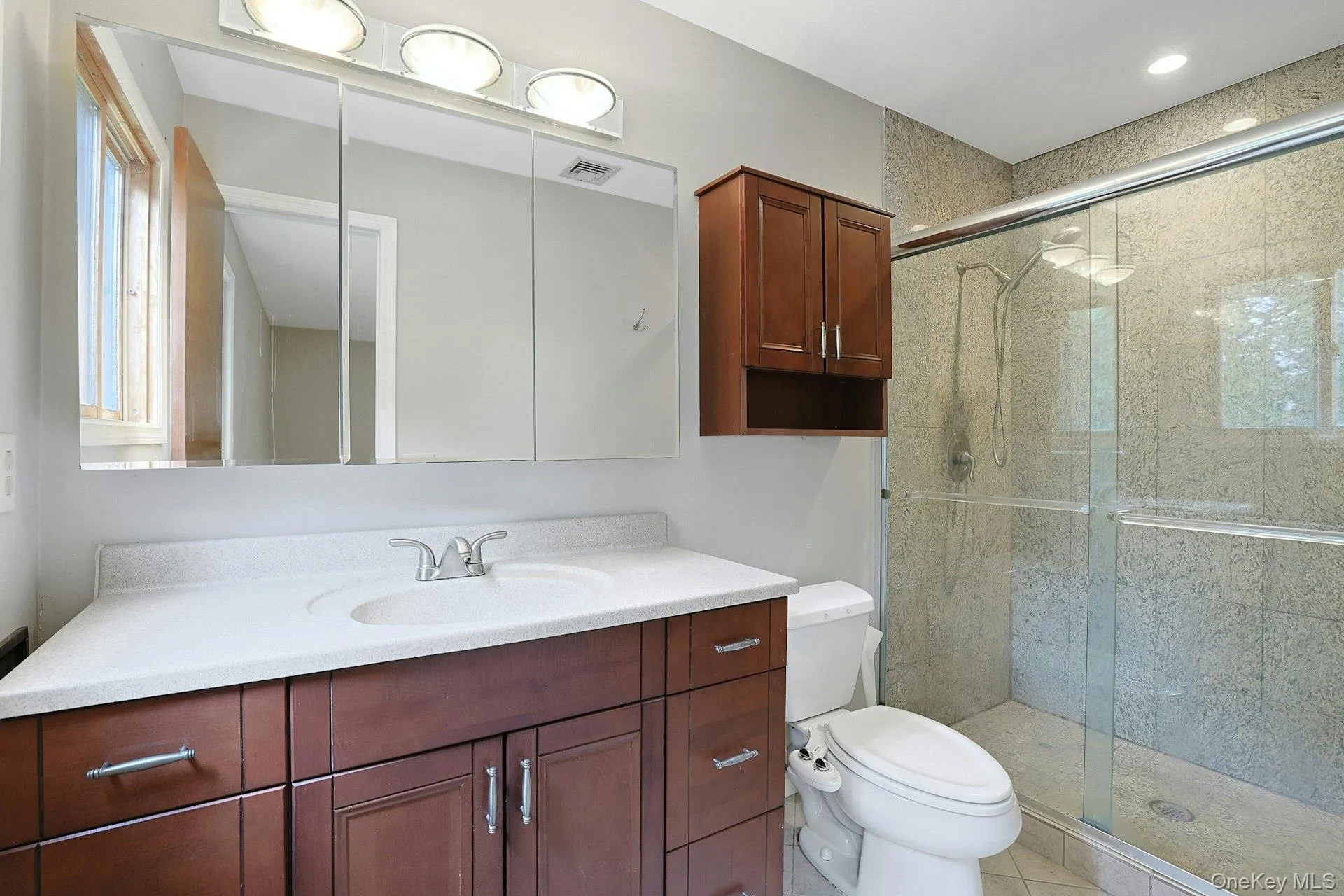 3 Sasson Terrace, Clarkstown, NY, 5 Bedrooms Bedrooms, 9 Rooms Rooms,3 BathroomsBathrooms,Residential,For Rent,Sasson,0,1035913 3 Sasson Terrace, Clarkstown, NY, 5 Bedrooms Bedrooms, 9 Rooms Rooms,3 BathroomsBathrooms,Residential,For Rent,Sasson,0,1035913