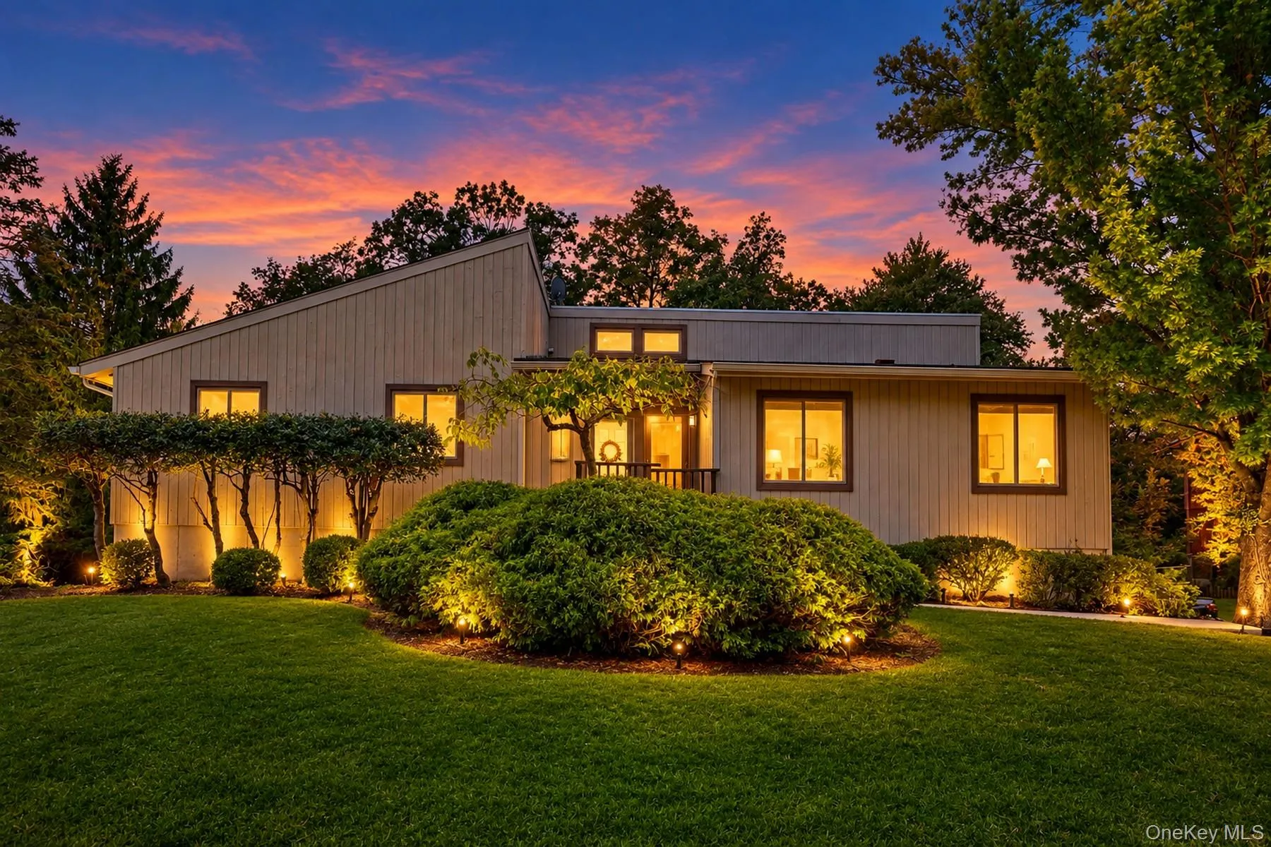 3 Sasson Terrace, Clarkstown, NY, 5 Bedrooms Bedrooms, 9 Rooms Rooms,3 BathroomsBathrooms,Residential,For Rent,Sasson,0,1035913 3 Sasson Terrace, Clarkstown, NY, 5 Bedrooms Bedrooms, 9 Rooms Rooms,3 BathroomsBathrooms,Residential,For Rent,Sasson,0,1035913