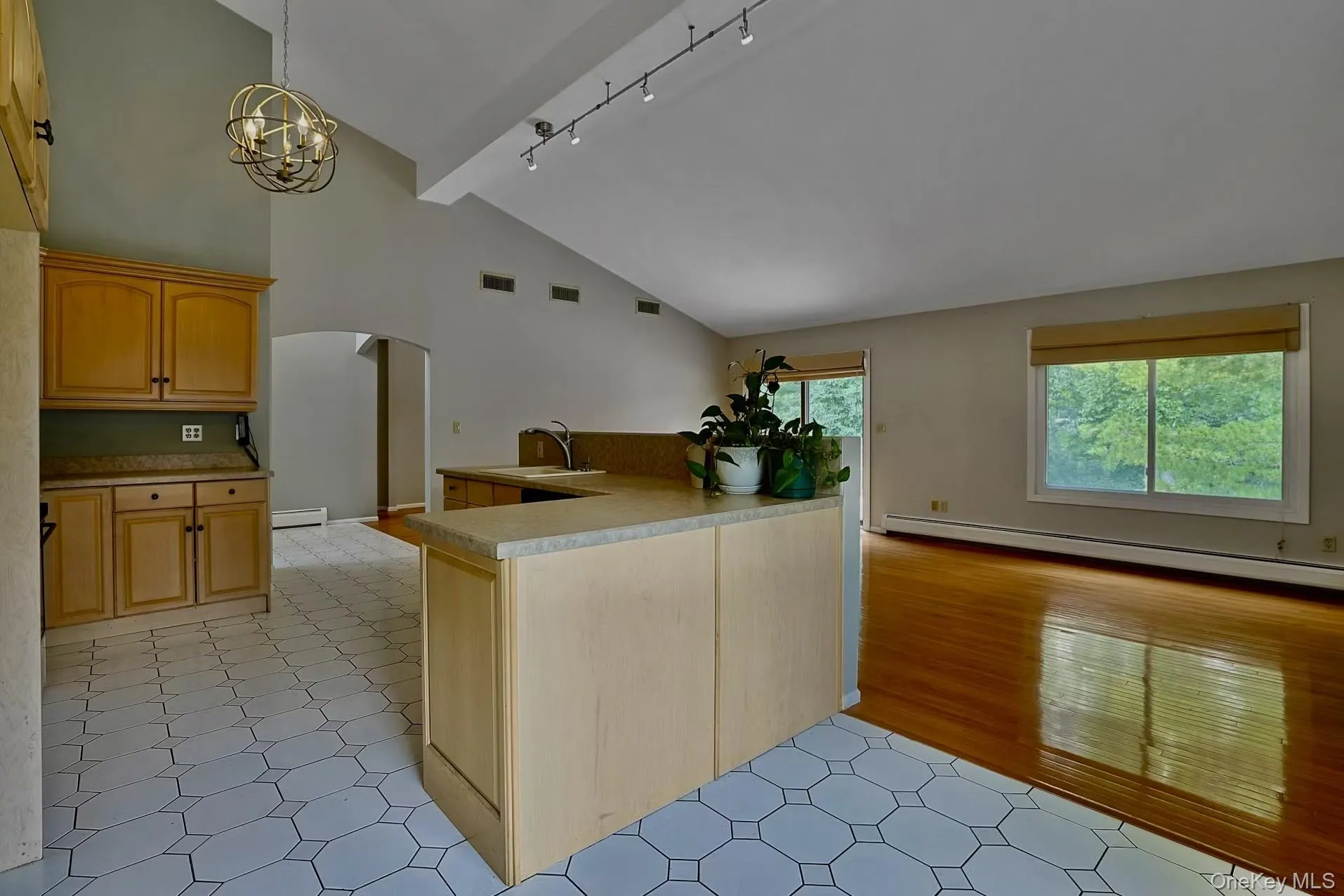 3 Sasson Terrace, Clarkstown, NY, 5 Bedrooms Bedrooms, 9 Rooms Rooms,3 BathroomsBathrooms,Residential,For Rent,Sasson,0,1035913 3 Sasson Terrace, Clarkstown, NY, 5 Bedrooms Bedrooms, 9 Rooms Rooms,3 BathroomsBathrooms,Residential,For Rent,Sasson,0,1035913