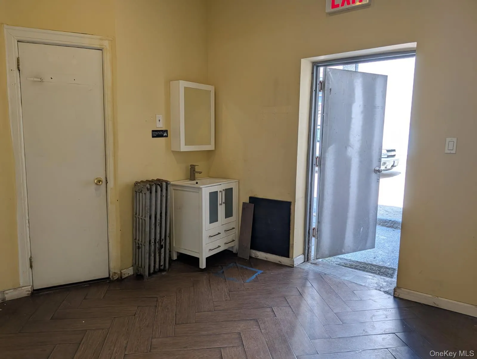 33-17 30 Avenue, New York, NY, ,Commercial Lease,For Rent,30,0,1035915 33-17 30 Avenue, New York, NY, ,Commercial Lease,For Rent,30,0,1035915