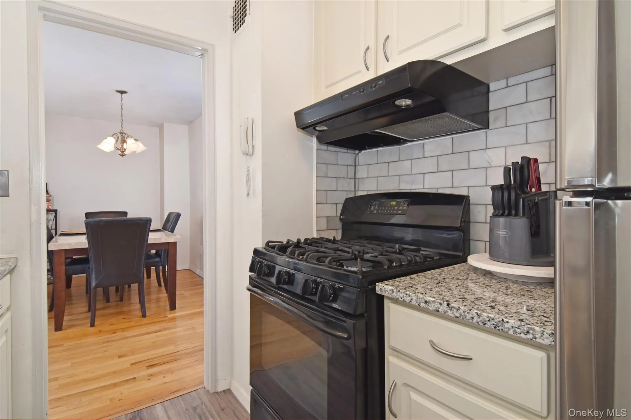 377 Westchester Avenue, Rye Town, NY, 1 Bedroom Bedrooms, 5 Rooms Rooms,1 BathroomBathrooms,Residential,For Rent,Westchester,0,1035918 377 Westchester Avenue, Rye Town, NY, 1 Bedroom Bedrooms, 5 Rooms Rooms,1 BathroomBathrooms,Residential,For Rent,Westchester,0,1035918