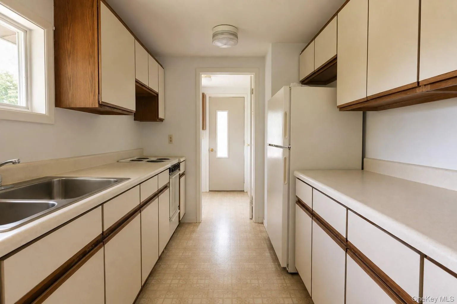 740 Wallkill Avenue, Crawford, NY, 4 Bedrooms Bedrooms, 10 Rooms Rooms,2 BathroomsBathrooms,Residential,For Rent,Wallkill,0,1035923 740 Wallkill Avenue, Crawford, NY, 4 Bedrooms Bedrooms, 10 Rooms Rooms,2 BathroomsBathrooms,Residential,For Rent,Wallkill,0,1035923