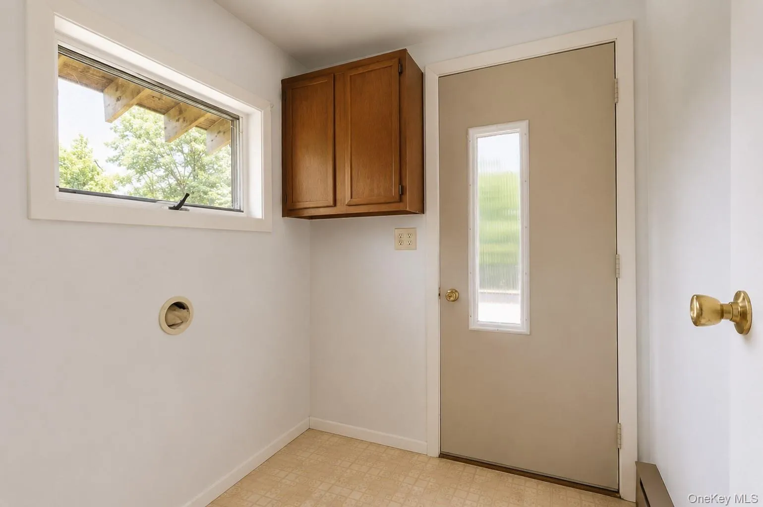 740 Wallkill Avenue, Crawford, NY, 4 Bedrooms Bedrooms, 10 Rooms Rooms,2 BathroomsBathrooms,Residential,For Rent,Wallkill,0,1035923 740 Wallkill Avenue, Crawford, NY, 4 Bedrooms Bedrooms, 10 Rooms Rooms,2 BathroomsBathrooms,Residential,For Rent,Wallkill,0,1035923