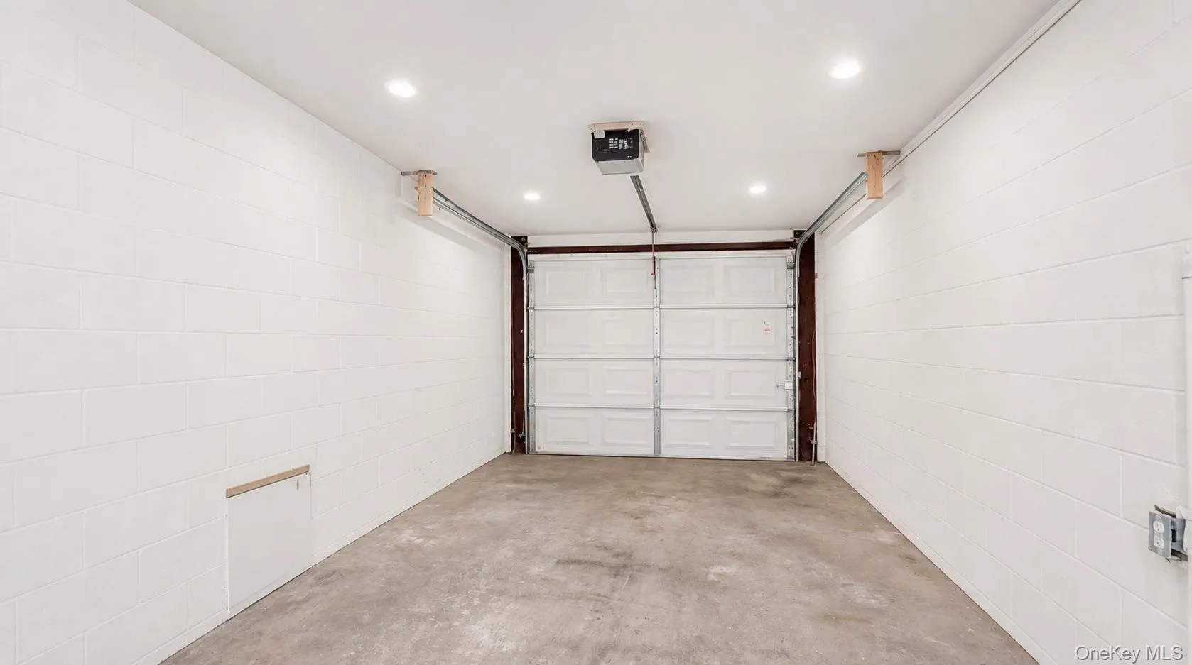 65-40 79th Street, New York, NY, 3 Bedrooms Bedrooms, 10 Rooms Rooms,2 BathroomsBathrooms,Residential,For Rent,79th,0,1035924 65-40 79th Street, New York, NY, 3 Bedrooms Bedrooms, 10 Rooms Rooms,2 BathroomsBathrooms,Residential,For Rent,79th,0,1035924