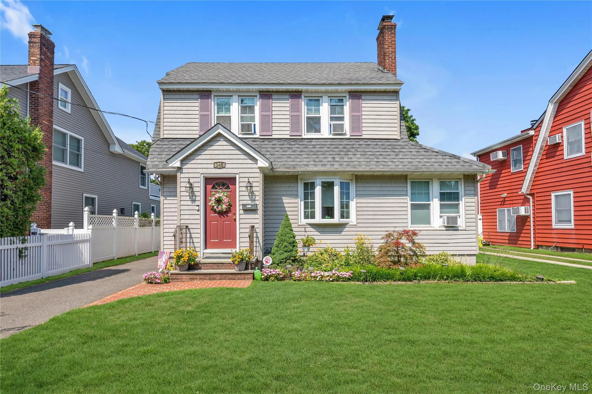 145 Raymond Street, Hempstead, NY, 4 Bedrooms Bedrooms, 10 Rooms Rooms,2 BathroomsBathrooms,Residential,For Rent,Raymond,0,1035927 145 Raymond Street, Hempstead, NY, 4 Bedrooms Bedrooms, 10 Rooms Rooms,2 BathroomsBathrooms,Residential,For Rent,Raymond,0,1035927