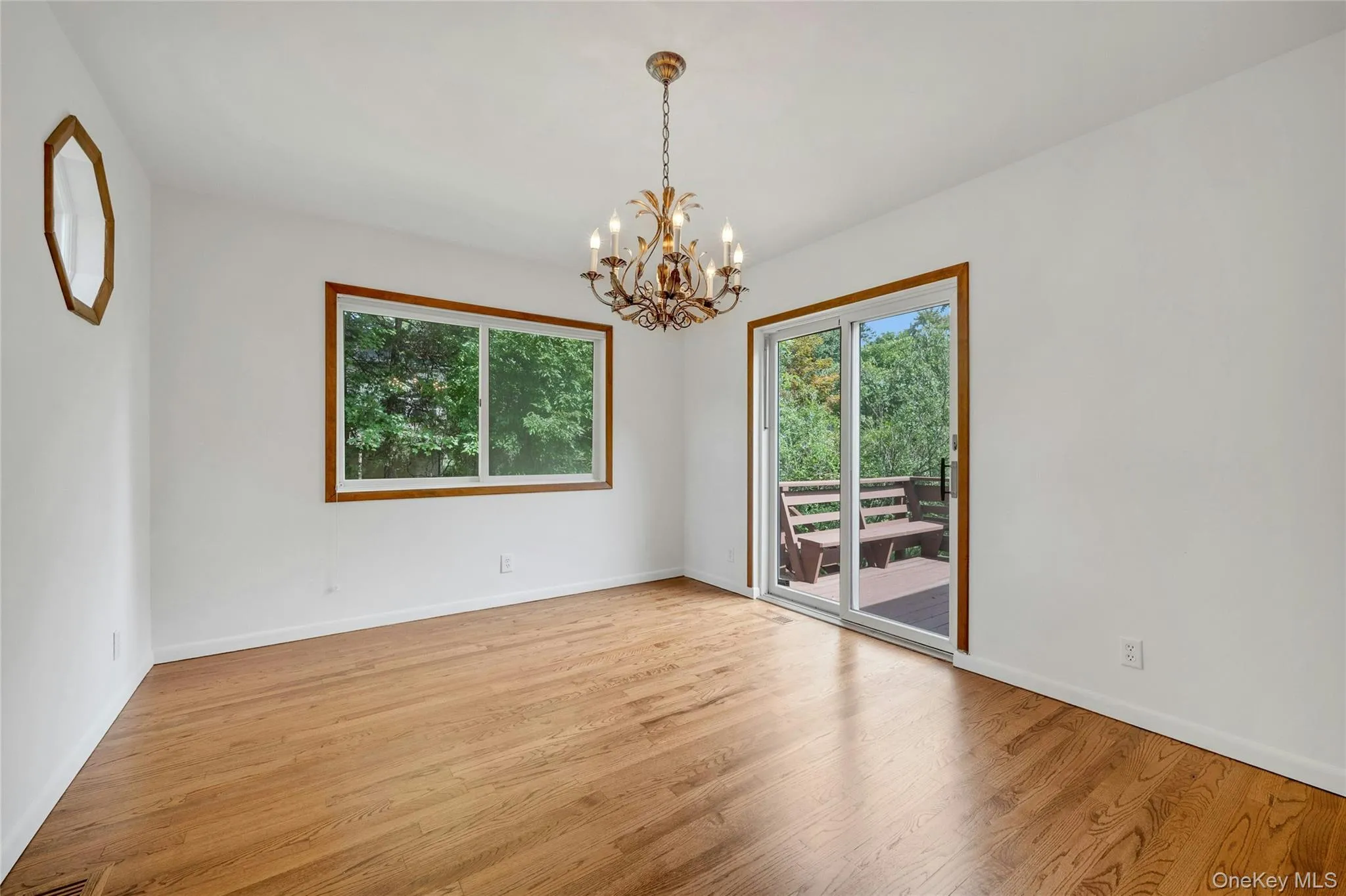 16 Salem Place, White Plains, NY, 3 Bedrooms Bedrooms, 10 Rooms Rooms,2 BathroomsBathrooms,Residential,For Rent,Salem,0,1035932 16 Salem Place, White Plains, NY, 3 Bedrooms Bedrooms, 10 Rooms Rooms,2 BathroomsBathrooms,Residential,For Rent,Salem,0,1035932