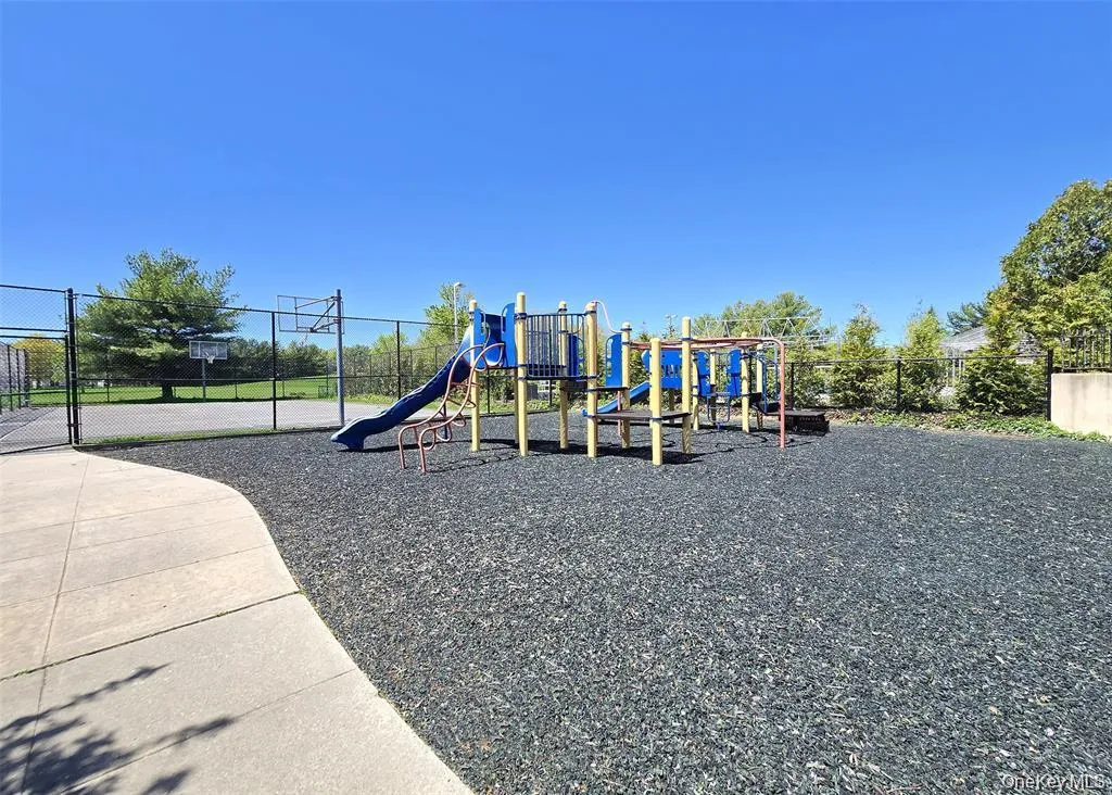 5 Charley Lane, Brookhaven, NY, 2 Bedrooms Bedrooms, 5 Rooms Rooms,2 BathroomsBathrooms,Residential,For Rent,Charley,0,1035934 5 Charley Lane, Brookhaven, NY, 2 Bedrooms Bedrooms, 5 Rooms Rooms,2 BathroomsBathrooms,Residential,For Rent,Charley,0,1035934