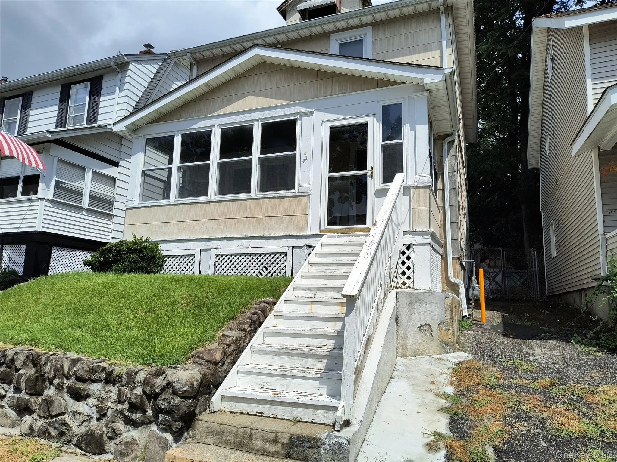 492 1st Street, Newburgh (city), NY, 3 Bedrooms Bedrooms, 6 Rooms Rooms,1 BathroomBathrooms,Residential,For Rent,1st,0,1035940 492 1st Street, Newburgh (city), NY, 3 Bedrooms Bedrooms, 6 Rooms Rooms,1 BathroomBathrooms,Residential,For Rent,1st,0,1035940