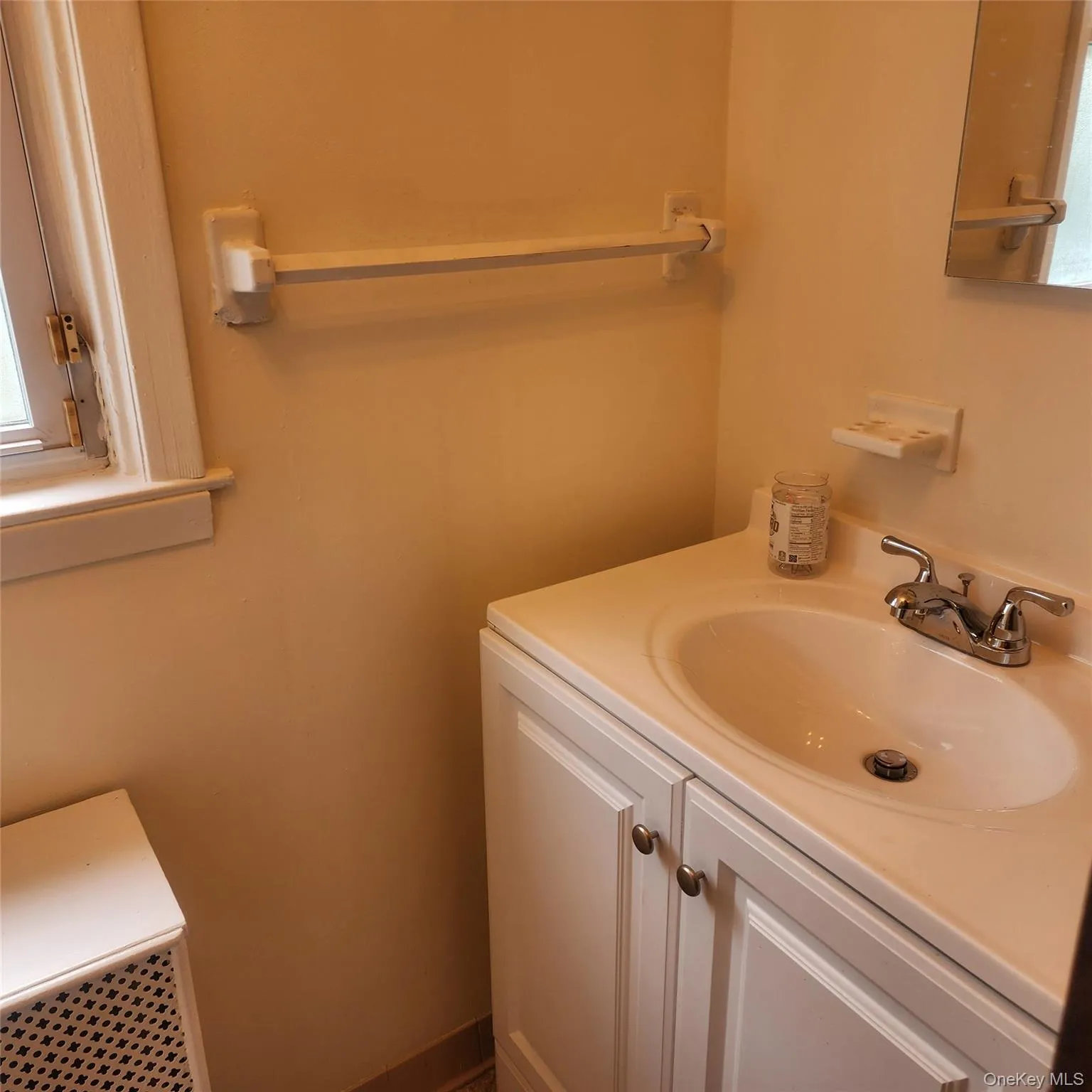 23 Orchard Street, Mount Vernon, NY, 3 Bedrooms Bedrooms, 6 Rooms Rooms,2 BathroomsBathrooms,Residential Lease,For Rent,Orchard,0,1035941 23 Orchard Street, Mount Vernon, NY, 3 Bedrooms Bedrooms, 6 Rooms Rooms,2 BathroomsBathrooms,Residential Lease,For Rent,Orchard,0,1035941