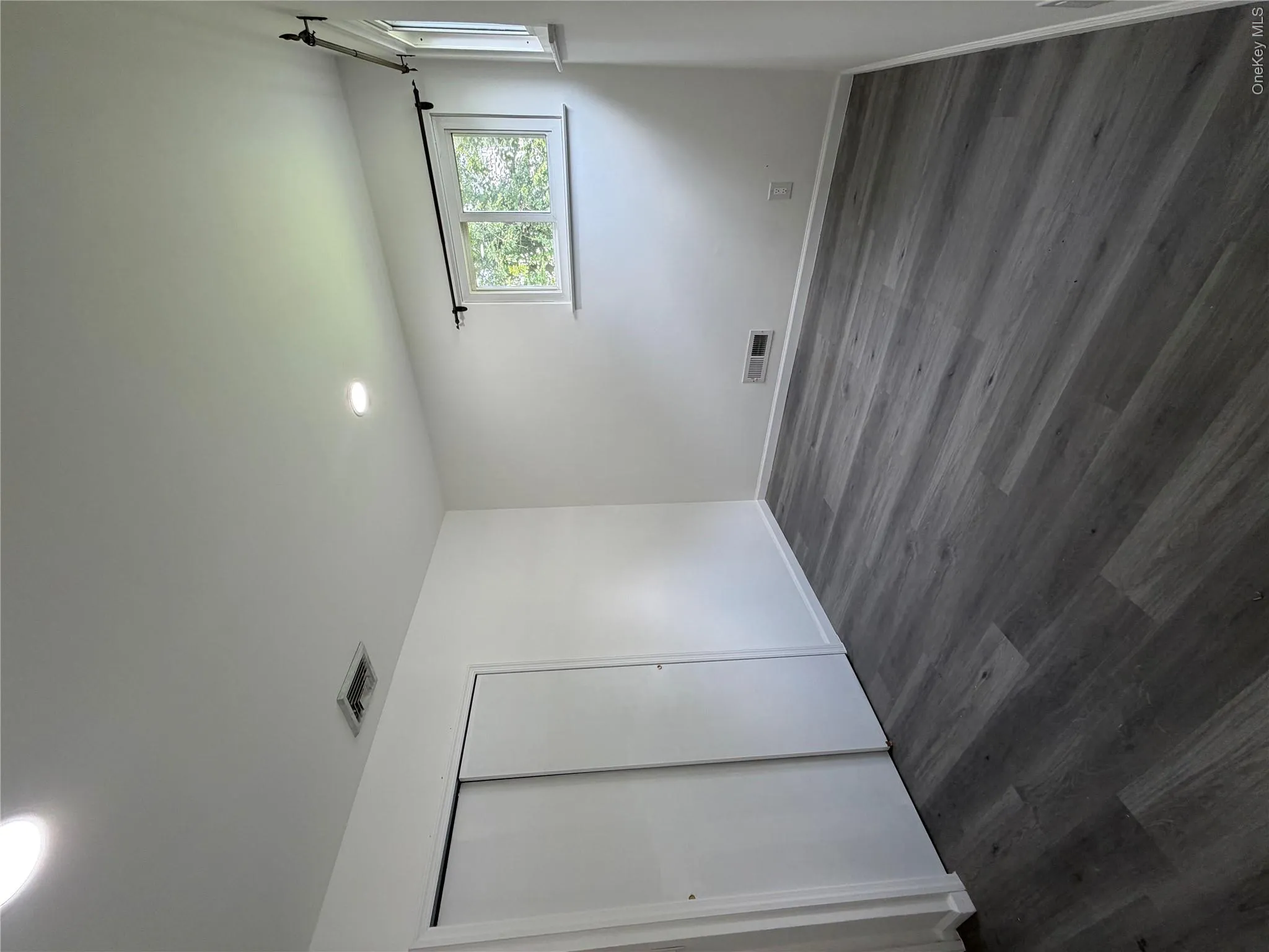3 Grand Haven Drive, Smithtown, NY, 3 Bedrooms Bedrooms, 7 Rooms Rooms,1 BathroomBathrooms,Residential Lease,For Rent,Grand Haven,0,1035945 3 Grand Haven Drive, Smithtown, NY, 3 Bedrooms Bedrooms, 7 Rooms Rooms,1 BathroomBathrooms,Residential Lease,For Rent,Grand Haven,0,1035945