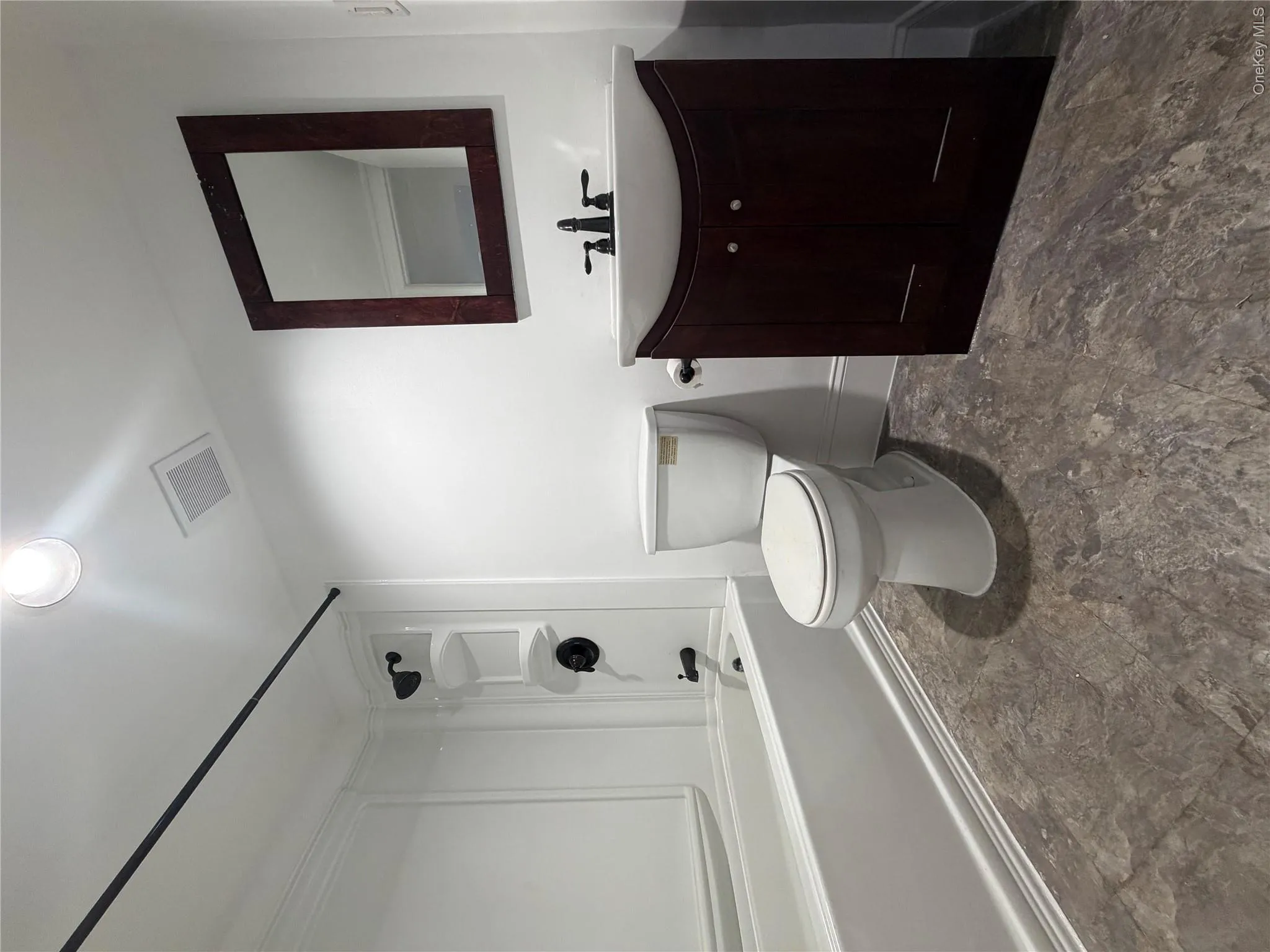 3 Grand Haven Drive, Smithtown, NY, 3 Bedrooms Bedrooms, 7 Rooms Rooms,1 BathroomBathrooms,Residential Lease,For Rent,Grand Haven,0,1035945 3 Grand Haven Drive, Smithtown, NY, 3 Bedrooms Bedrooms, 7 Rooms Rooms,1 BathroomBathrooms,Residential Lease,For Rent,Grand Haven,0,1035945
