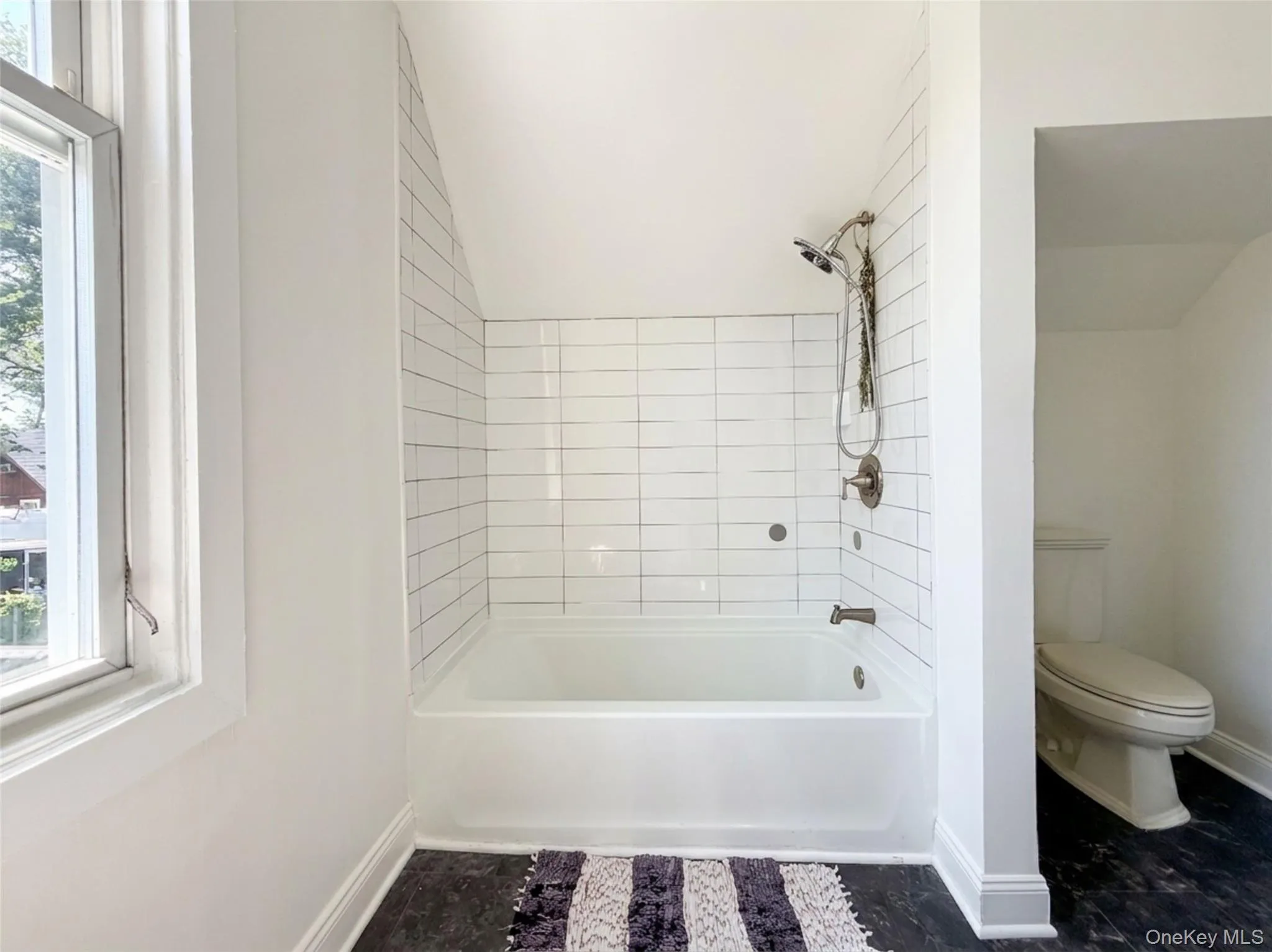 48 Elmendorf Street, Kingston, NY, 2 Bedrooms Bedrooms, 7 Rooms Rooms,1 BathroomBathrooms,Residential,For Rent,Elmendorf,0,1035948 48 Elmendorf Street, Kingston, NY, 2 Bedrooms Bedrooms, 7 Rooms Rooms,1 BathroomBathrooms,Residential,For Rent,Elmendorf,0,1035948