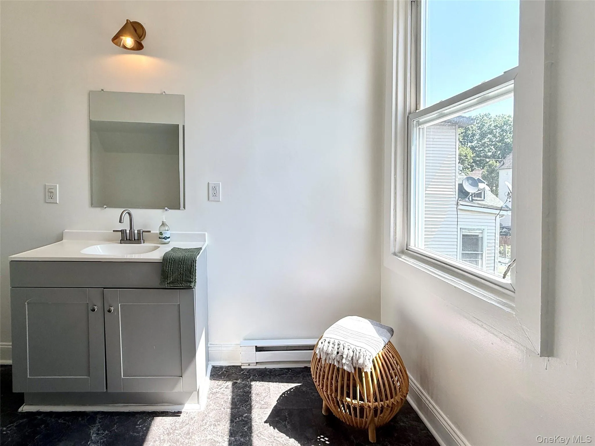 48 Elmendorf Street, Kingston, NY, 2 Bedrooms Bedrooms, 7 Rooms Rooms,1 BathroomBathrooms,Residential,For Rent,Elmendorf,0,1035948 48 Elmendorf Street, Kingston, NY, 2 Bedrooms Bedrooms, 7 Rooms Rooms,1 BathroomBathrooms,Residential,For Rent,Elmendorf,0,1035948