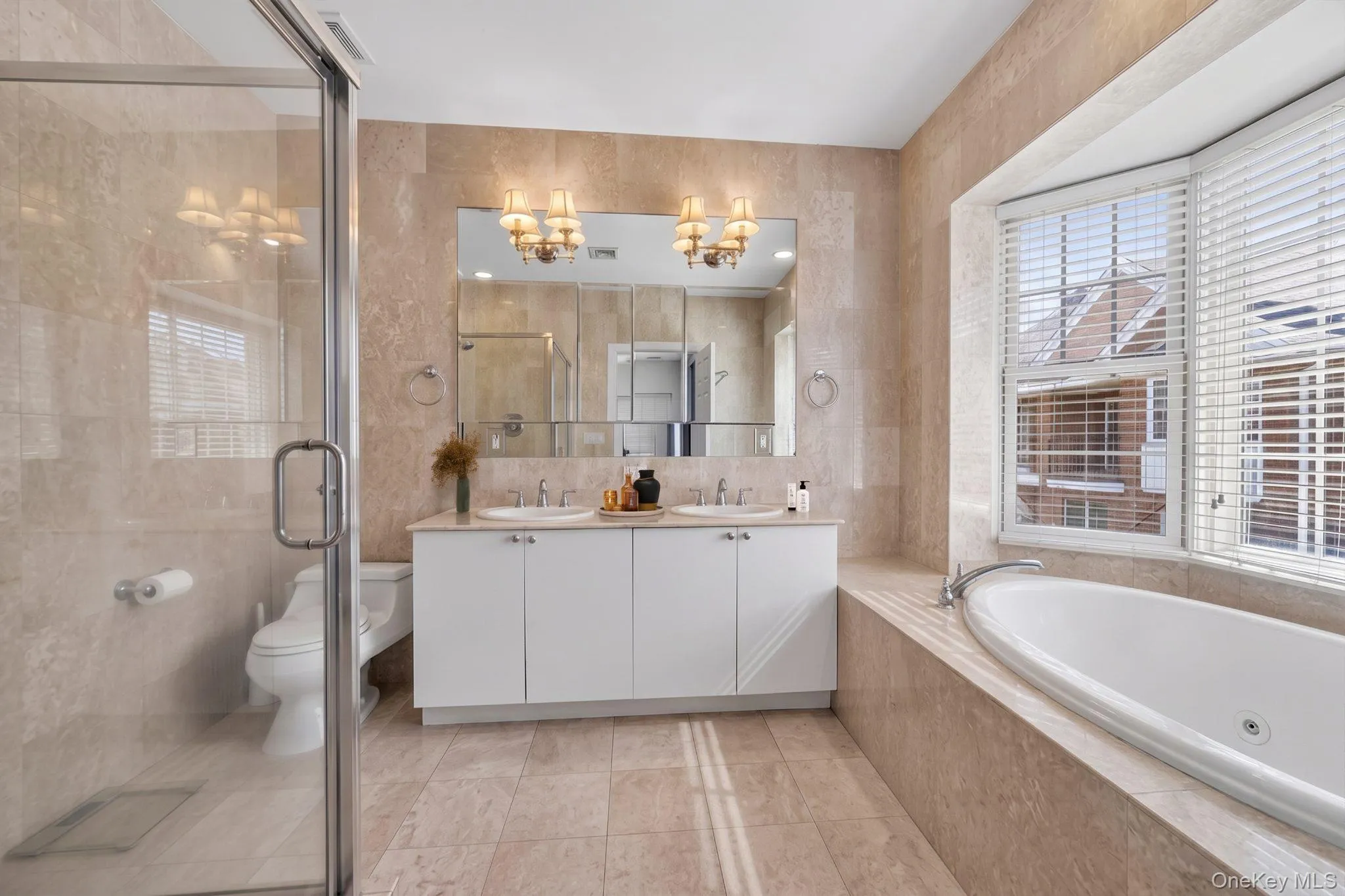 4C Nassau Drive, North Hempstead, NY, 5 Bedrooms Bedrooms, 9 Rooms Rooms,3 BathroomsBathrooms,Residential Lease,For Rent,Nassau,0,1035949 4C Nassau Drive, North Hempstead, NY, 5 Bedrooms Bedrooms, 9 Rooms Rooms,3 BathroomsBathrooms,Residential Lease,For Rent,Nassau,0,1035949