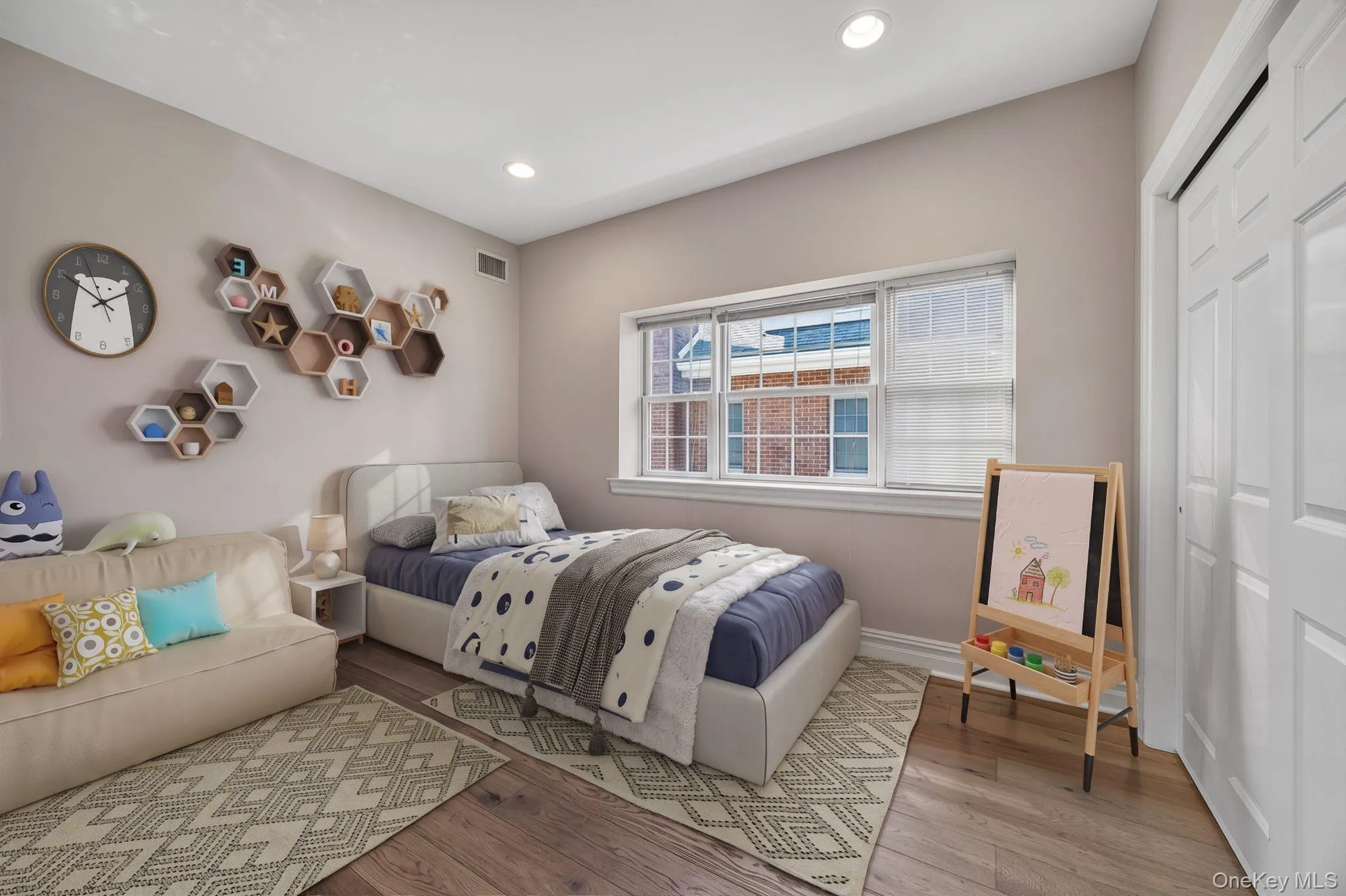 4C Nassau Drive, North Hempstead, NY, 5 Bedrooms Bedrooms, 9 Rooms Rooms,3 BathroomsBathrooms,Residential Lease,For Rent,Nassau,0,1035949 4C Nassau Drive, North Hempstead, NY, 5 Bedrooms Bedrooms, 9 Rooms Rooms,3 BathroomsBathrooms,Residential Lease,For Rent,Nassau,0,1035949