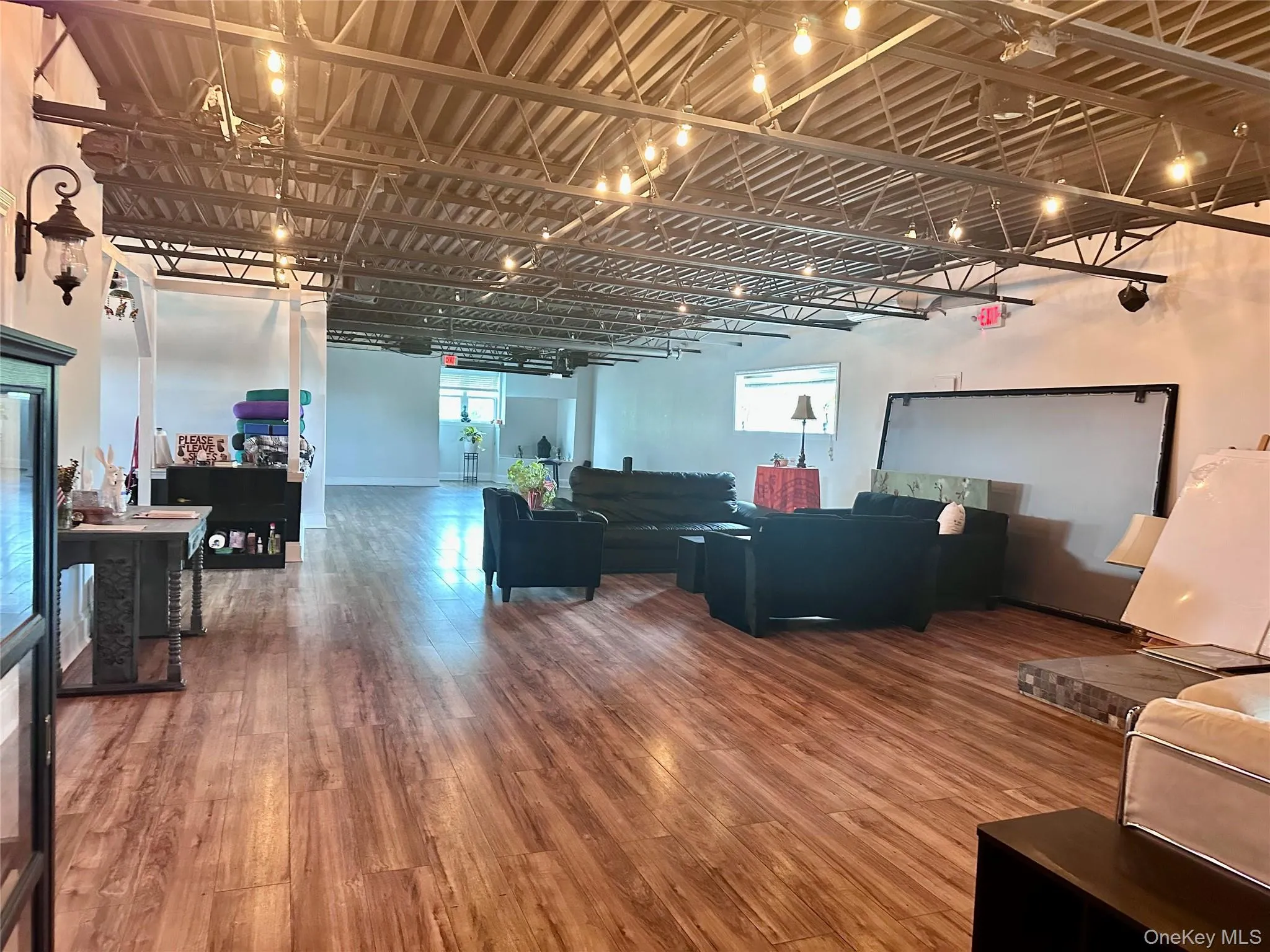3001 New Street, Hempstead, NY, ,Commercial Lease,For Rent,New,0,1035951 3001 New Street, Hempstead, NY, ,Commercial Lease,For Rent,New,0,1035951