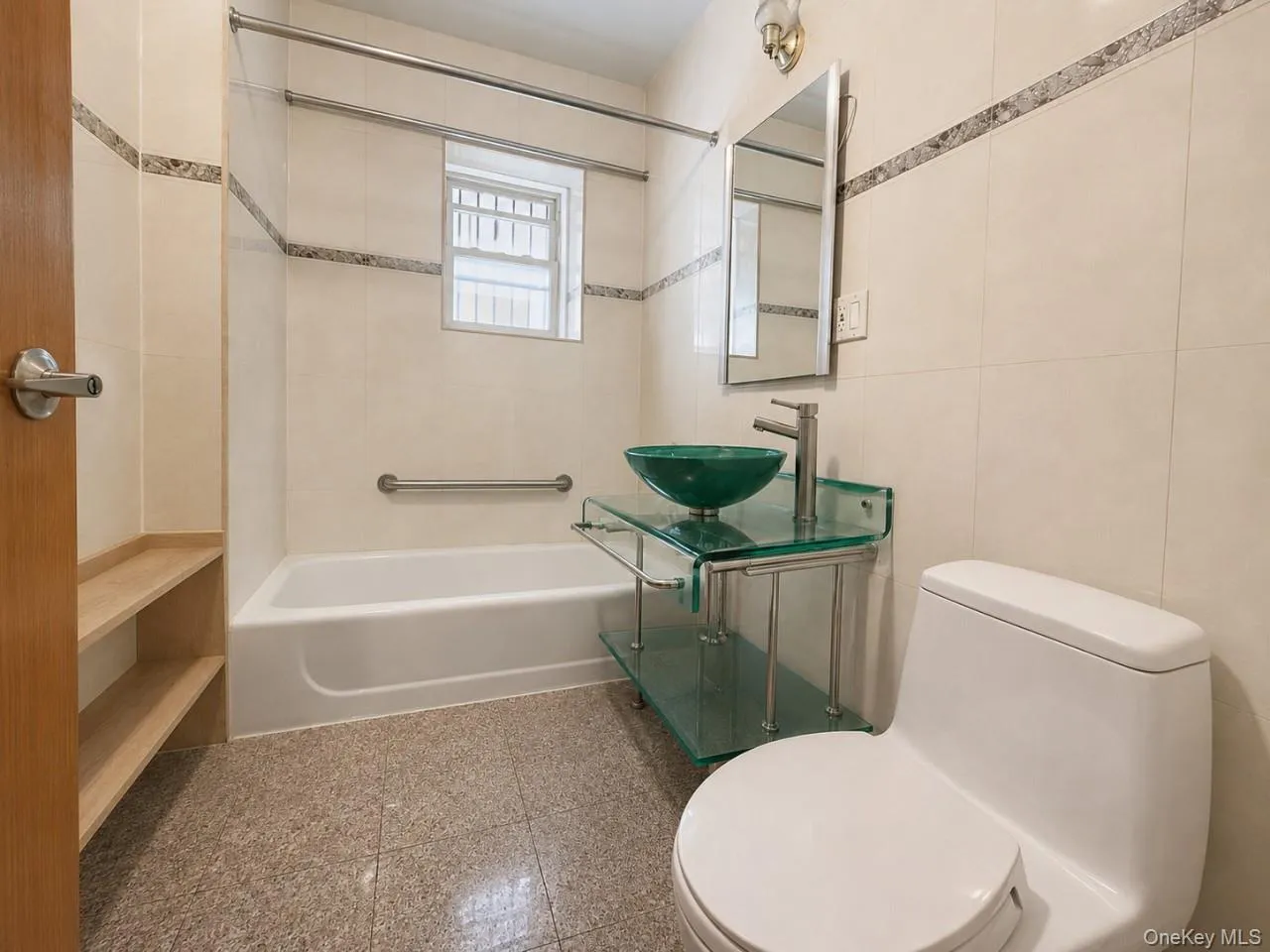 5308 90th Street, New York, NY, 2 Bedrooms Bedrooms, 4 Rooms Rooms,2 BathroomsBathrooms,Residential,For Rent,90th,0,1035952 5308 90th Street, New York, NY, 2 Bedrooms Bedrooms, 4 Rooms Rooms,2 BathroomsBathrooms,Residential,For Rent,90th,0,1035952