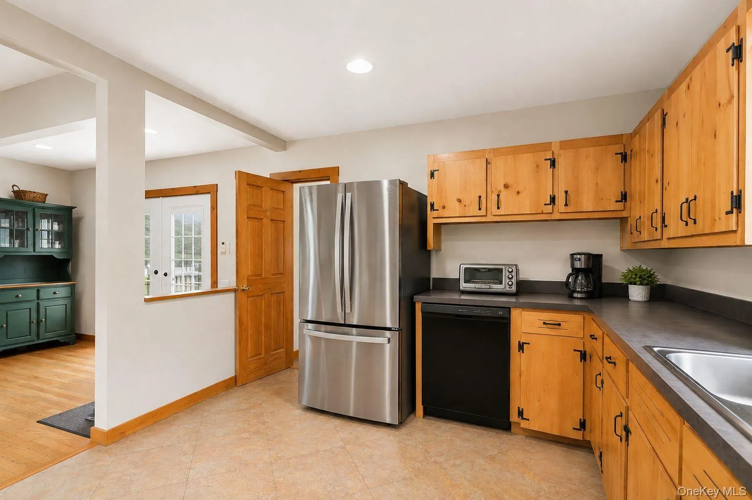 740-742 Lattintown Road, Marlboro, NY, 2 Bedrooms Bedrooms, 10 Rooms Rooms,2 BathroomsBathrooms,Residential,For Rent,Lattintown,0,1035959 740-742 Lattintown Road, Marlboro, NY, 2 Bedrooms Bedrooms, 10 Rooms Rooms,2 BathroomsBathrooms,Residential,For Rent,Lattintown,0,1035959