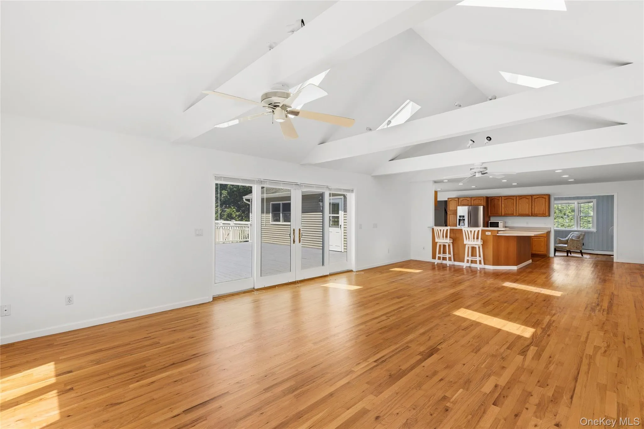 39 Sherwood Road, Southampton, NY, 4 Bedrooms Bedrooms, 11 Rooms Rooms,3 BathroomsBathrooms,Residential,For Rent,Sherwood,0,1035961 39 Sherwood Road, Southampton, NY, 4 Bedrooms Bedrooms, 11 Rooms Rooms,3 BathroomsBathrooms,Residential,For Rent,Sherwood,0,1035961