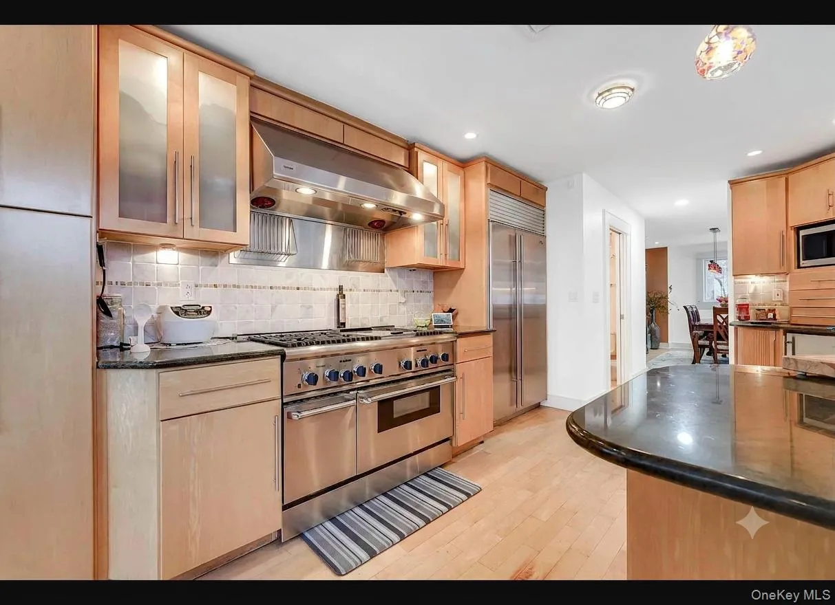 910 Route 9w, Orangetown, NY, 3 Bedrooms Bedrooms, 16 Rooms Rooms,2 BathroomsBathrooms,Residential,For Rent,Route 9w,0,1035965 910 Route 9w, Orangetown, NY, 3 Bedrooms Bedrooms, 16 Rooms Rooms,2 BathroomsBathrooms,Residential,For Rent,Route 9w,0,1035965