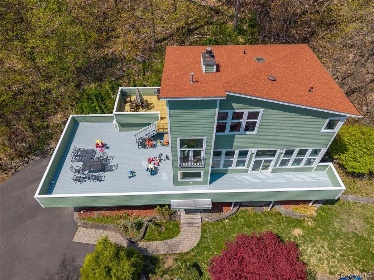 910 Route 9w, Orangetown, NY, 3 Bedrooms Bedrooms, 16 Rooms Rooms,2 BathroomsBathrooms,Residential,For Rent,Route 9w,0,1035965 910 Route 9w, Orangetown, NY, 3 Bedrooms Bedrooms, 16 Rooms Rooms,2 BathroomsBathrooms,Residential,For Rent,Route 9w,0,1035965