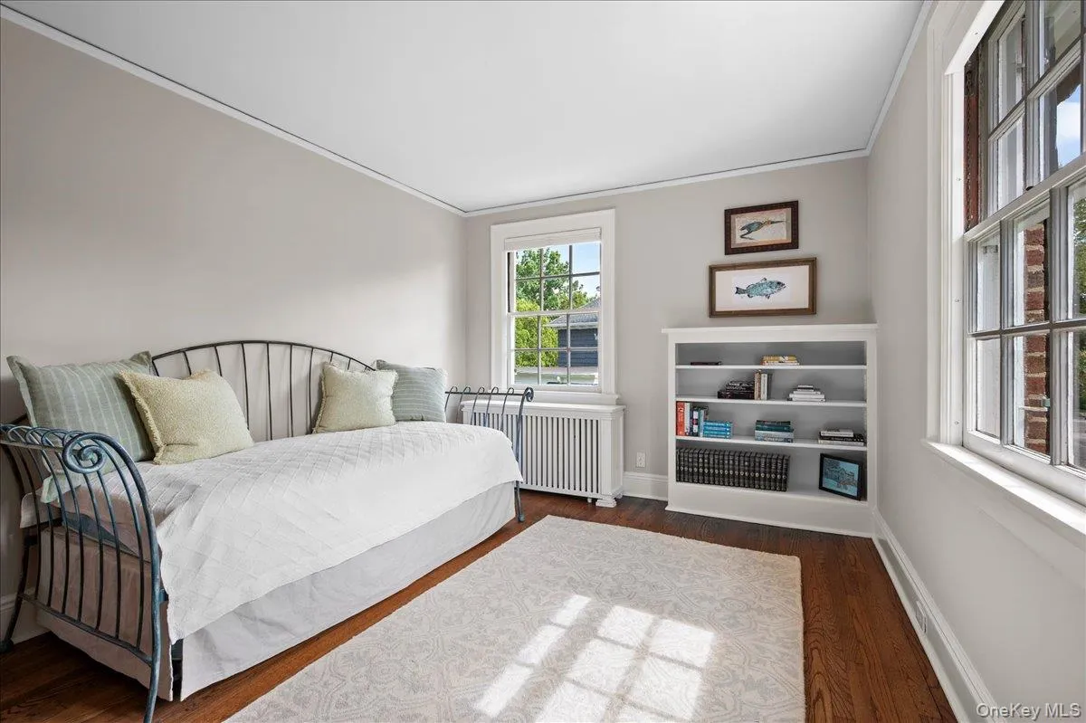 12 Linden Avenue, Mamaroneck, NY, 6 Bedrooms Bedrooms, 11 Rooms Rooms,3 BathroomsBathrooms,Residential,For Rent,Linden,0,1035974 12 Linden Avenue, Mamaroneck, NY, 6 Bedrooms Bedrooms, 11 Rooms Rooms,3 BathroomsBathrooms,Residential,For Rent,Linden,0,1035974