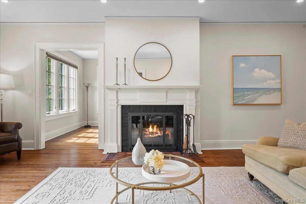 12 Linden Avenue, Mamaroneck, NY, 6 Bedrooms Bedrooms, 11 Rooms Rooms,3 BathroomsBathrooms,Residential,For Rent,Linden,0,1035974 12 Linden Avenue, Mamaroneck, NY, 6 Bedrooms Bedrooms, 11 Rooms Rooms,3 BathroomsBathrooms,Residential,For Rent,Linden,0,1035974