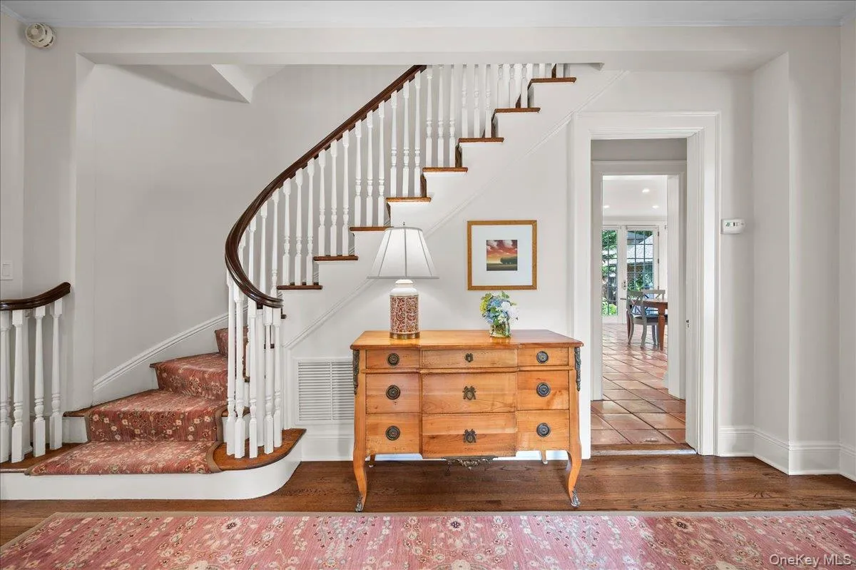 12 Linden Avenue, Mamaroneck, NY, 6 Bedrooms Bedrooms, 11 Rooms Rooms,3 BathroomsBathrooms,Residential,For Rent,Linden,0,1035974 12 Linden Avenue, Mamaroneck, NY, 6 Bedrooms Bedrooms, 11 Rooms Rooms,3 BathroomsBathrooms,Residential,For Rent,Linden,0,1035974