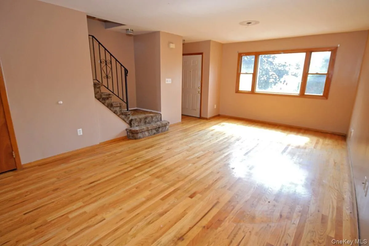 5 Abbey Road, New York, NY, 3 Bedrooms Bedrooms, 6 Rooms Rooms,1 BathroomBathrooms,Residential,For Rent,Abbey,0,1035975 5 Abbey Road, New York, NY, 3 Bedrooms Bedrooms, 6 Rooms Rooms,1 BathroomBathrooms,Residential,For Rent,Abbey,0,1035975