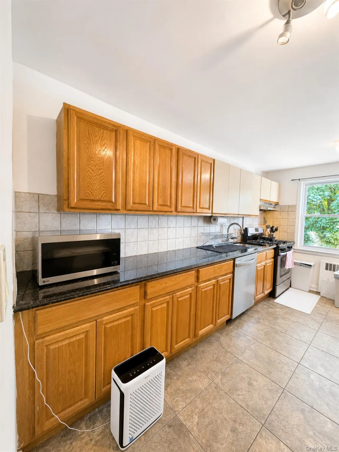 43 1/2 Carpenter Avenue, Mount Kisco, NY, 1 Bedroom Bedrooms, 4 Rooms Rooms,1 BathroomBathrooms,Residential Lease,For Rent,Carpenter,0,1035976 43 1/2 Carpenter Avenue, Mount Kisco, NY, 1 Bedroom Bedrooms, 4 Rooms Rooms,1 BathroomBathrooms,Residential Lease,For Rent,Carpenter,0,1035976