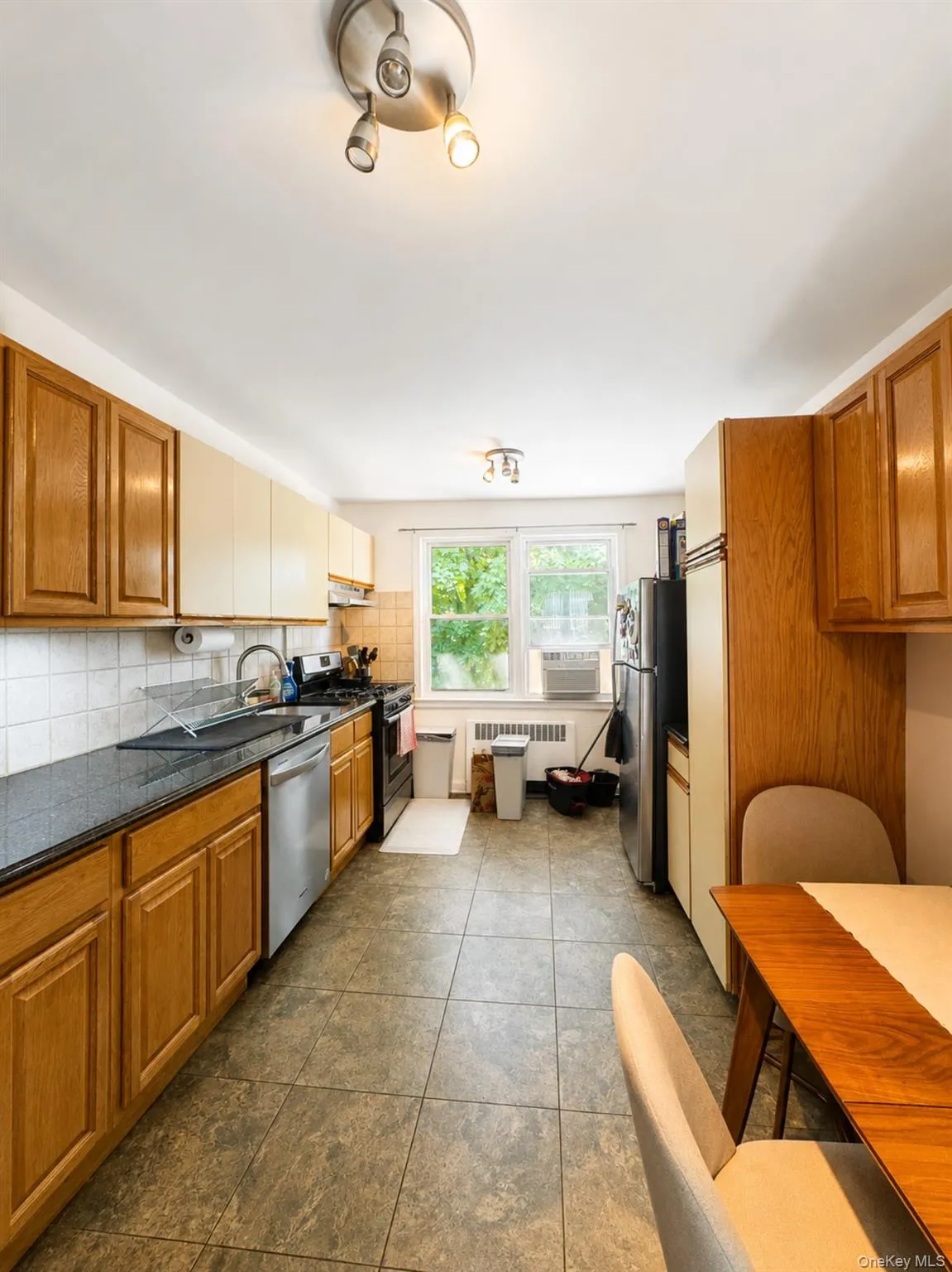43 1/2 Carpenter Avenue, Mount Kisco, NY, 1 Bedroom Bedrooms, 4 Rooms Rooms,1 BathroomBathrooms,Residential Lease,For Rent,Carpenter,0,1035976 43 1/2 Carpenter Avenue, Mount Kisco, NY, 1 Bedroom Bedrooms, 4 Rooms Rooms,1 BathroomBathrooms,Residential Lease,For Rent,Carpenter,0,1035976