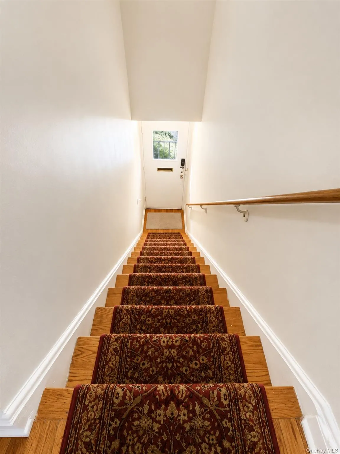 43 1/2 Carpenter Avenue, Mount Kisco, NY, 1 Bedroom Bedrooms, 4 Rooms Rooms,1 BathroomBathrooms,Residential Lease,For Rent,Carpenter,0,1035976 43 1/2 Carpenter Avenue, Mount Kisco, NY, 1 Bedroom Bedrooms, 4 Rooms Rooms,1 BathroomBathrooms,Residential Lease,For Rent,Carpenter,0,1035976