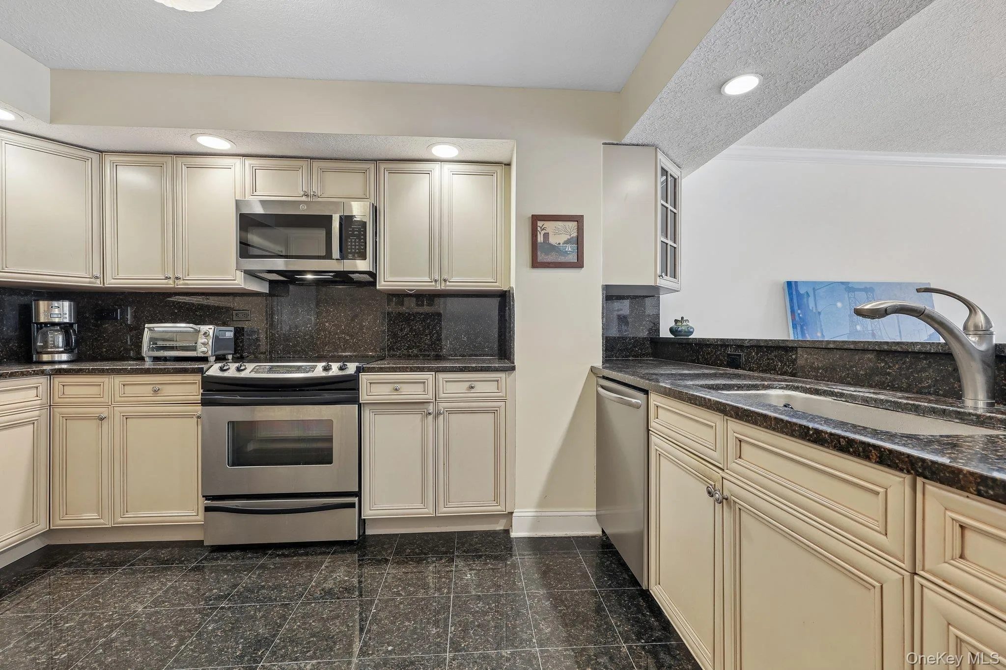 409 Harbor Cove, Orangetown, NY, 1 Bedroom Bedrooms, 5 Rooms Rooms,2 BathroomsBathrooms,Residential,For Rent,Harbor,0,1035981 409 Harbor Cove, Orangetown, NY, 1 Bedroom Bedrooms, 5 Rooms Rooms,2 BathroomsBathrooms,Residential,For Rent,Harbor,0,1035981