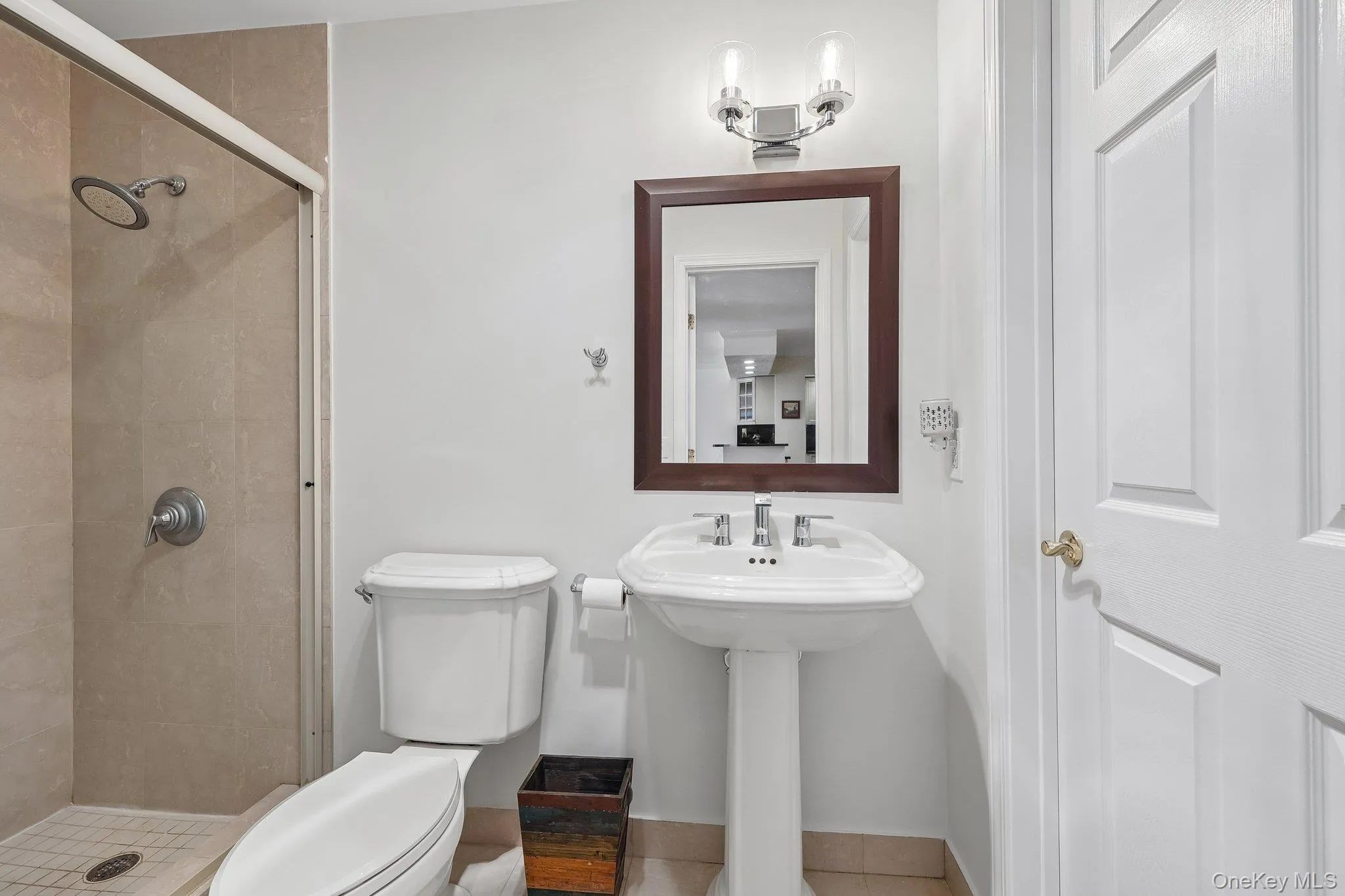 First Level Full Bathroom & Laundry Room First Level Full Bathroom & Laundry Room