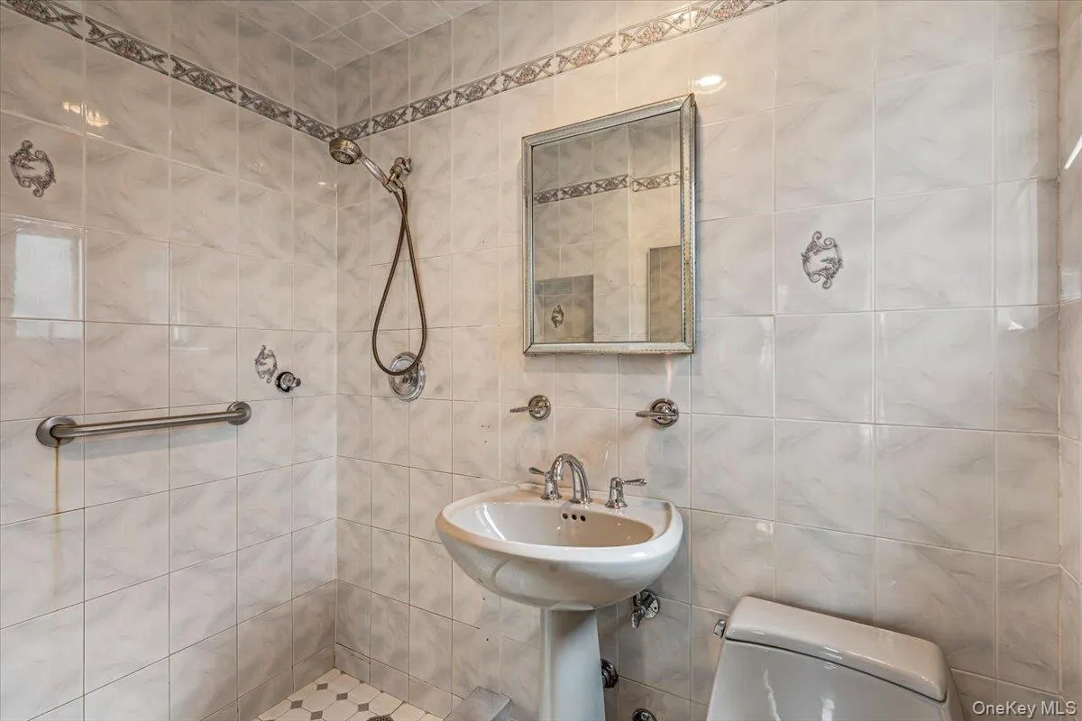 156-14 14th Avenue, New York, NY, 5 Bedrooms Bedrooms, 10 Rooms Rooms,3 BathroomsBathrooms,Residential,For Rent,14th,0,1035982 156-14 14th Avenue, New York, NY, 5 Bedrooms Bedrooms, 10 Rooms Rooms,3 BathroomsBathrooms,Residential,For Rent,14th,0,1035982