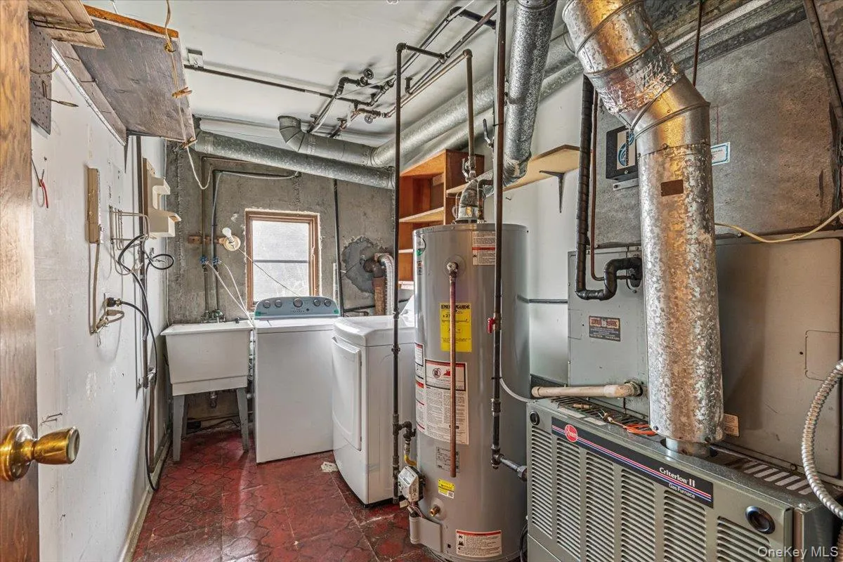 156-14 14th Avenue, New York, NY, 5 Bedrooms Bedrooms, 10 Rooms Rooms,3 BathroomsBathrooms,Residential,For Rent,14th,0,1035982 156-14 14th Avenue, New York, NY, 5 Bedrooms Bedrooms, 10 Rooms Rooms,3 BathroomsBathrooms,Residential,For Rent,14th,0,1035982