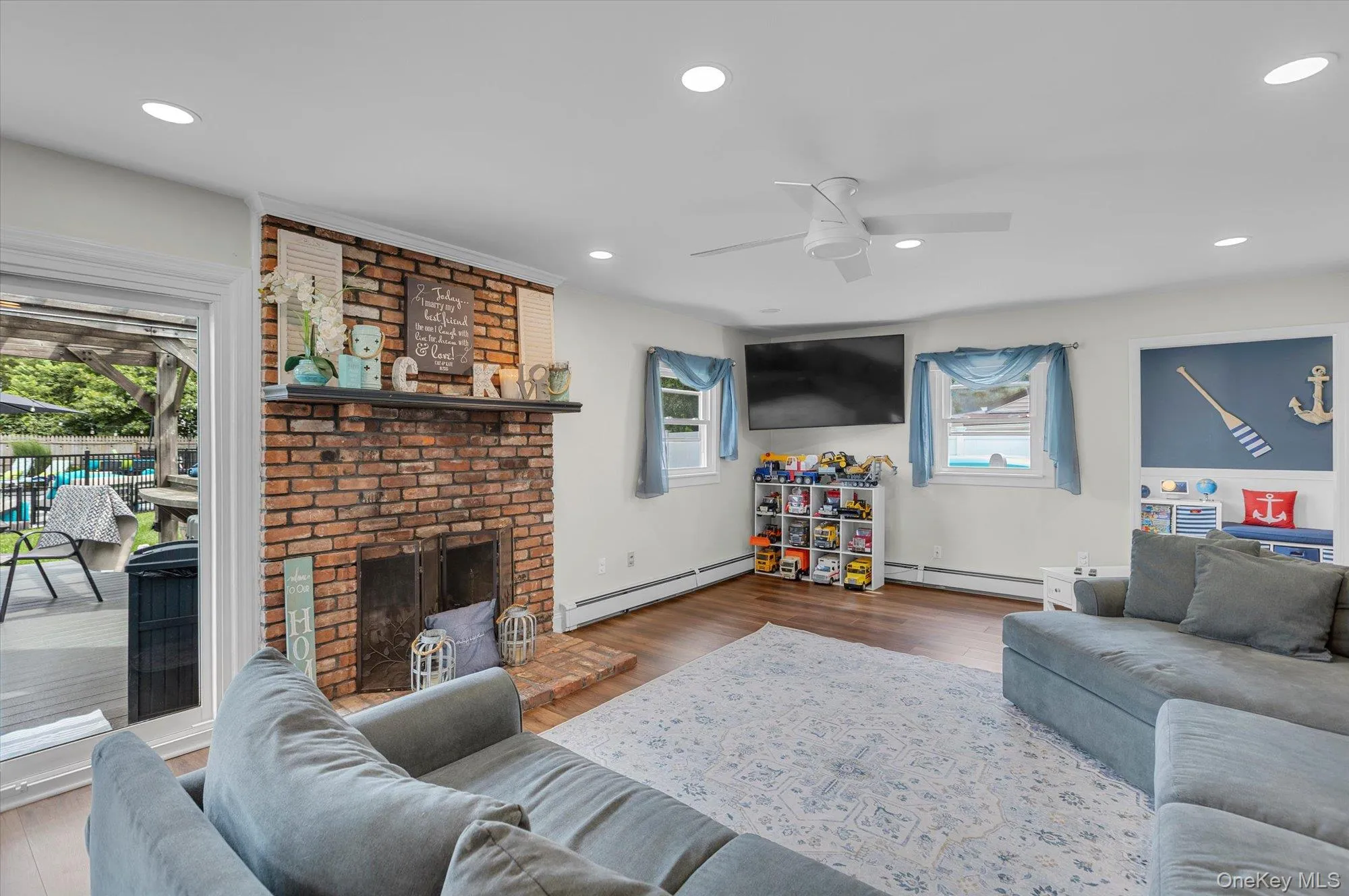 92 Sequoia Way, Islip, NY, 4 Bedrooms Bedrooms, 9 Rooms Rooms,2 BathroomsBathrooms,Residential,For Rent,Sequoia,0,1035983 92 Sequoia Way, Islip, NY, 4 Bedrooms Bedrooms, 9 Rooms Rooms,2 BathroomsBathrooms,Residential,For Rent,Sequoia,0,1035983