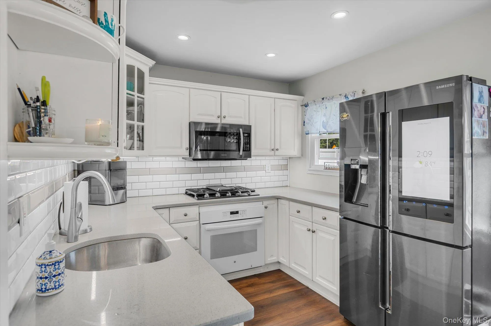 92 Sequoia Way, Islip, NY, 4 Bedrooms Bedrooms, 9 Rooms Rooms,2 BathroomsBathrooms,Residential,For Rent,Sequoia,0,1035983 92 Sequoia Way, Islip, NY, 4 Bedrooms Bedrooms, 9 Rooms Rooms,2 BathroomsBathrooms,Residential,For Rent,Sequoia,0,1035983