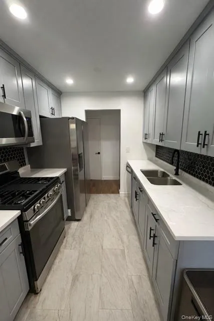 156 Parkside Drive, Ramapo, NY, 1 Bedroom Bedrooms, 4 Rooms Rooms,1 BathroomBathrooms,Residential,For Rent,Parkside,0,1035985 156 Parkside Drive, Ramapo, NY, 1 Bedroom Bedrooms, 4 Rooms Rooms,1 BathroomBathrooms,Residential,For Rent,Parkside,0,1035985